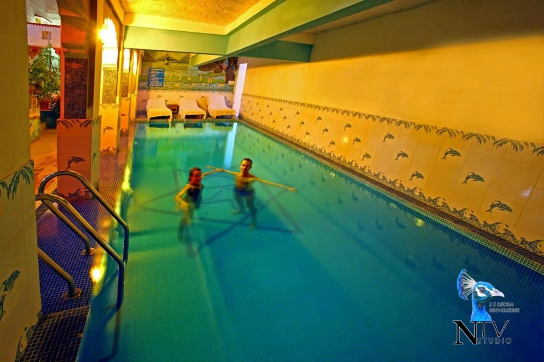 Swimming pool in Krishna Prakash Heritage Haveli