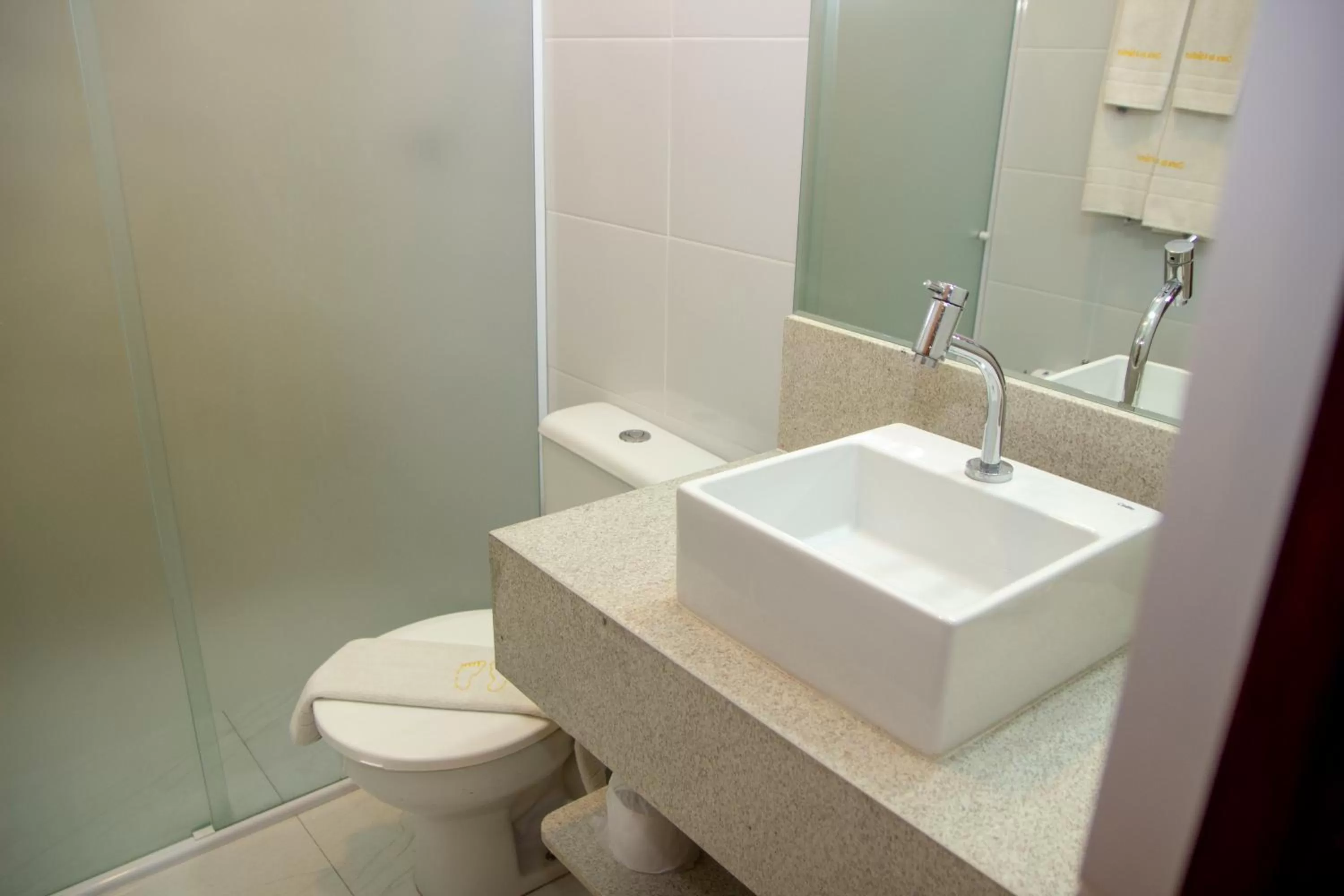 Bathroom in Hotel Costa do Atlântico