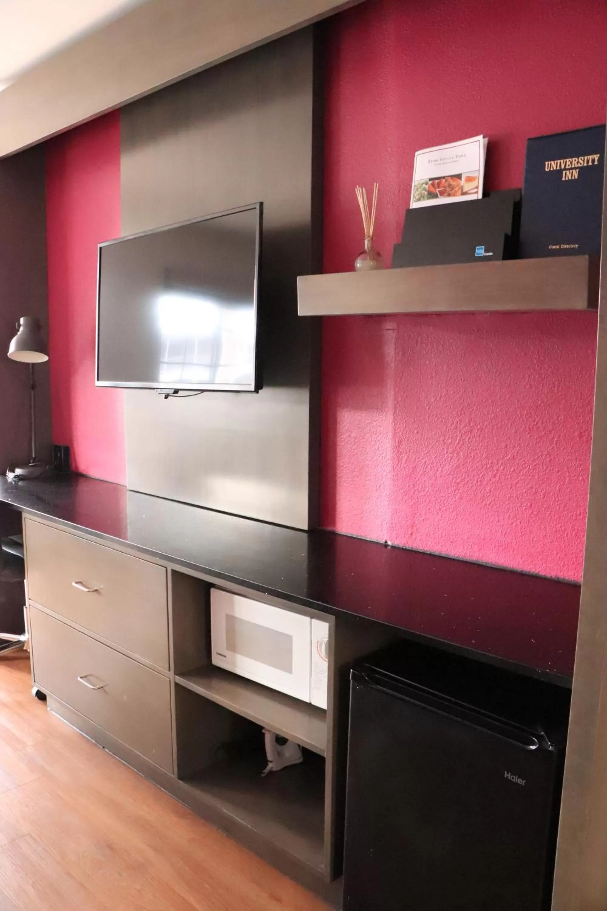 Bedroom in University Inn