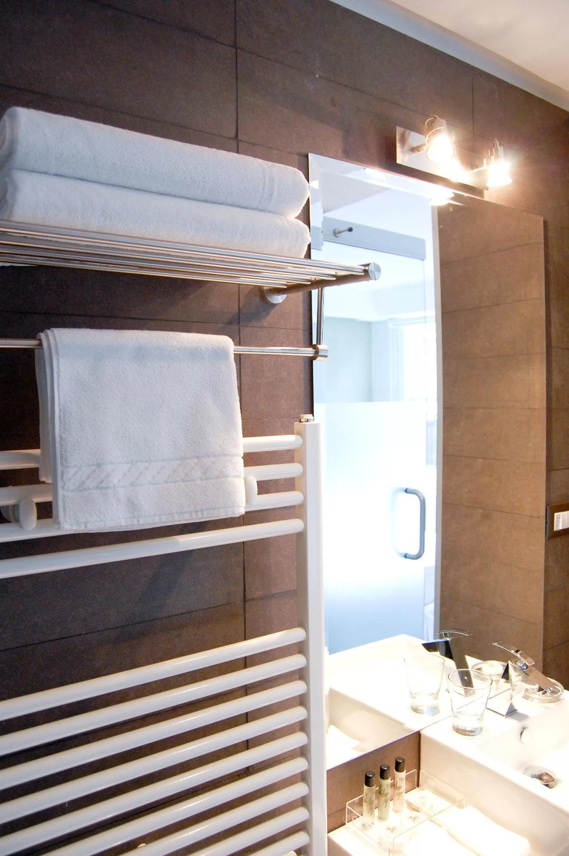 Bathroom, Bed in Hotel Boutique 17