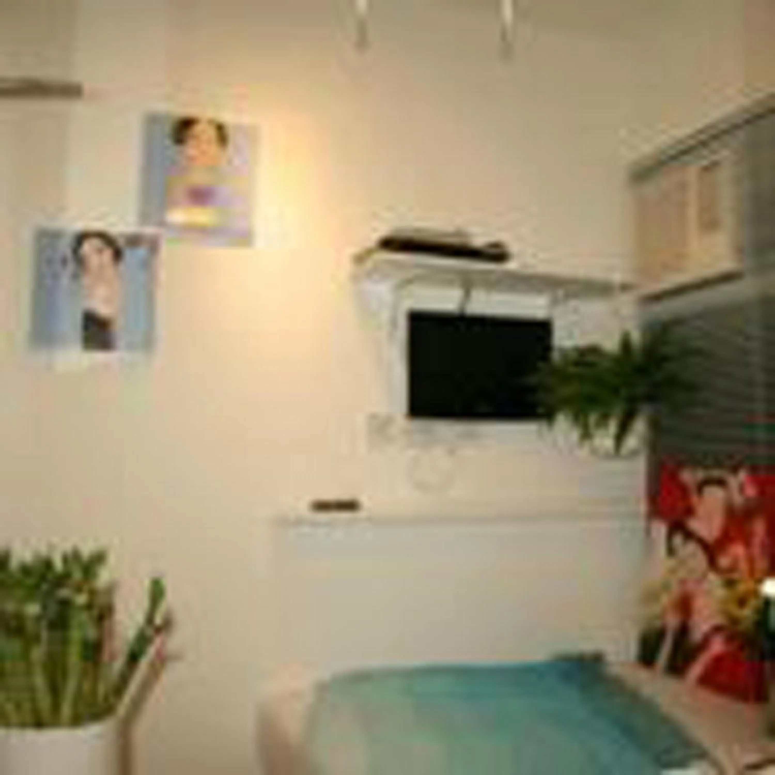 Bedroom in Apple lnn Causeway Bay