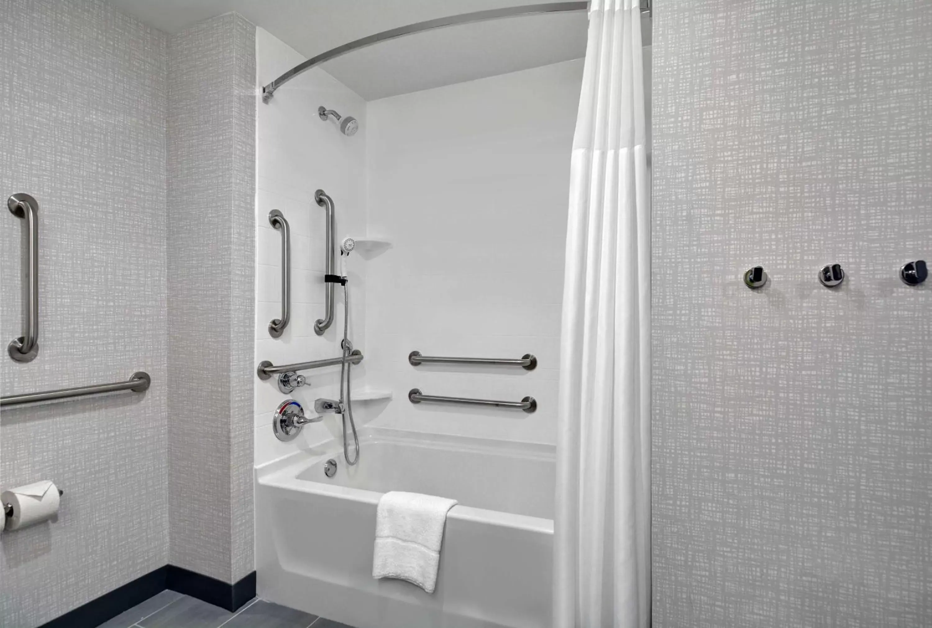 King Studio Suite - Hearing Accessible/Non-Smoking in Hampton Inn And Suites Macclenny I-10 King Studio Suite - Hearing Accessible/Non-Smoking in Hampton Inn And Suites Macclenny I-10