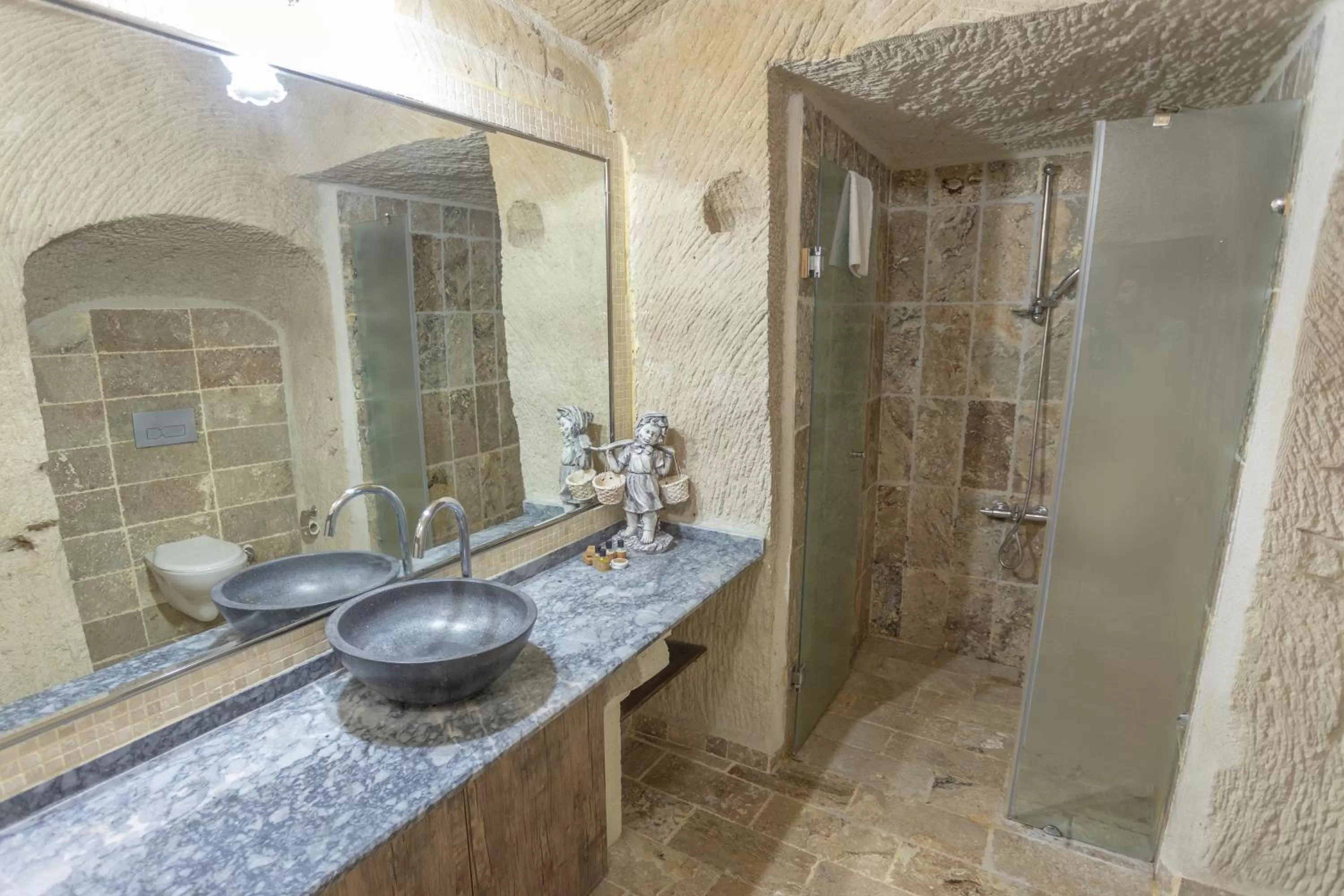 Bathroom in Roc Of Cappadocia