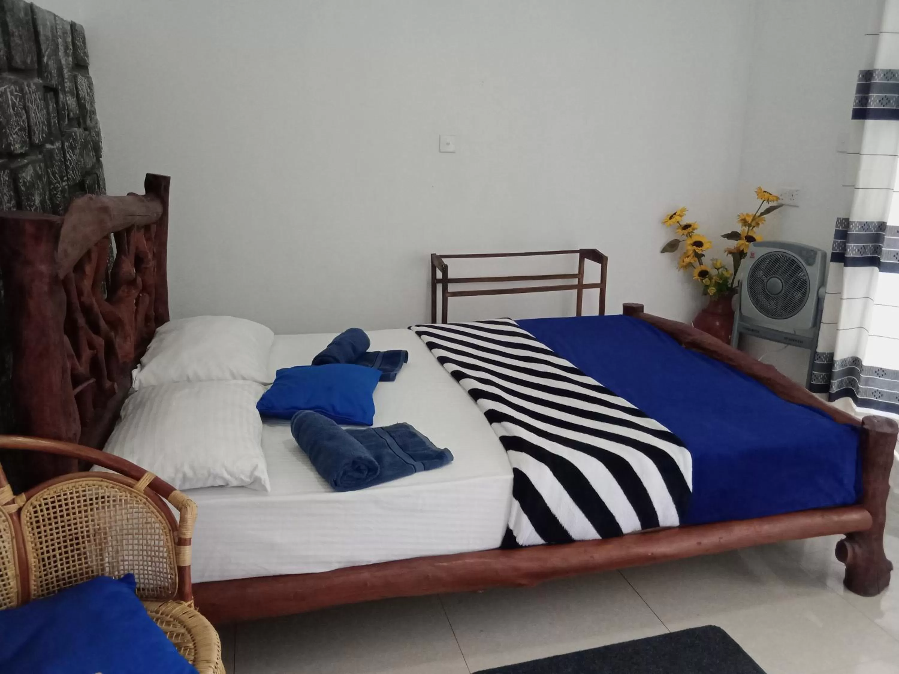 Bed in Ella Lucky Panoramic