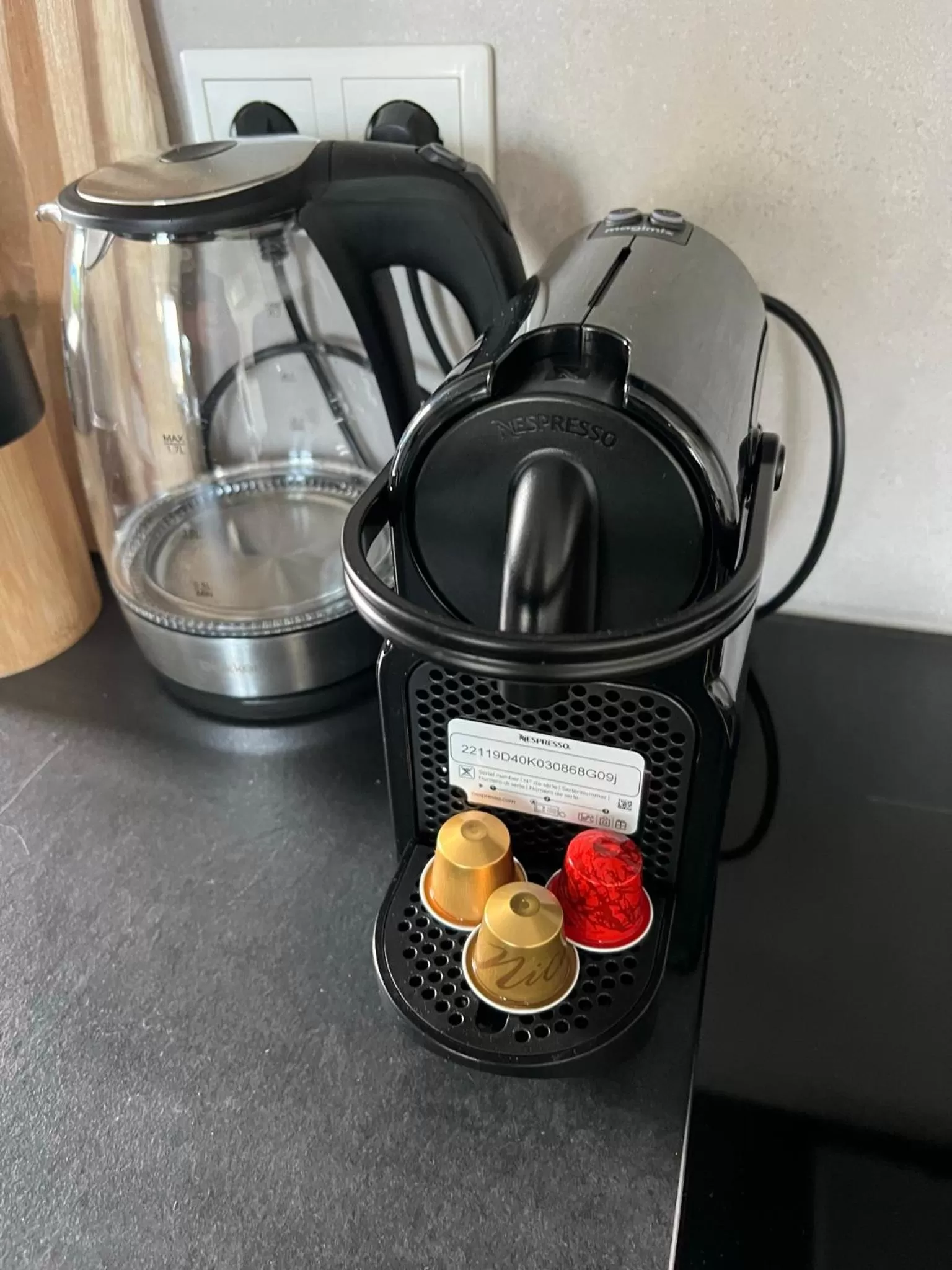 Coffee/tea facilities, Kitchen/Kitchenette in Plassenzicht Logies, Vergaderen en Sloepverhuur