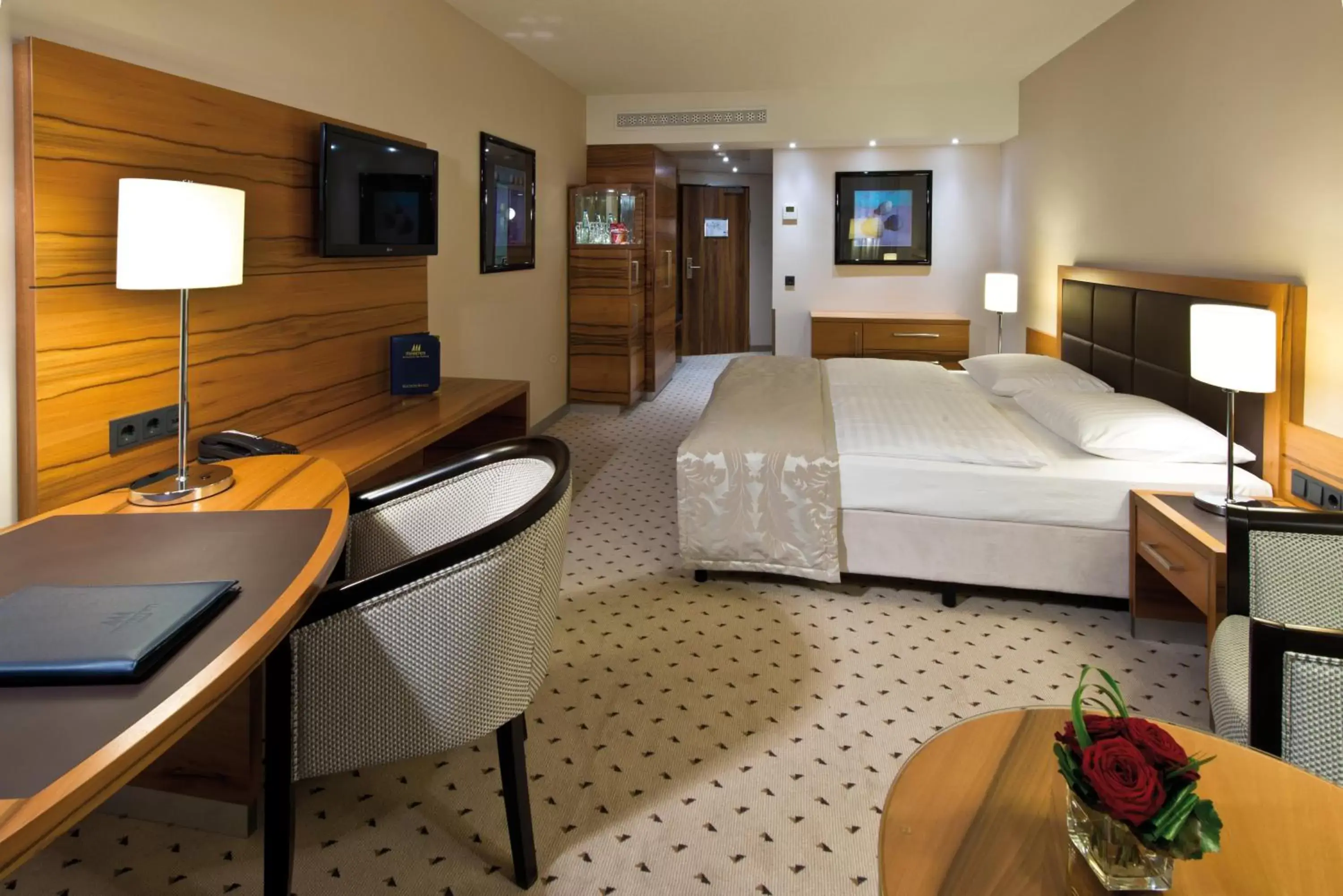 Classic Twin Room in Maritim Hotel Bad Homburg Classic Twin Room in Maritim Hotel Bad Homburg