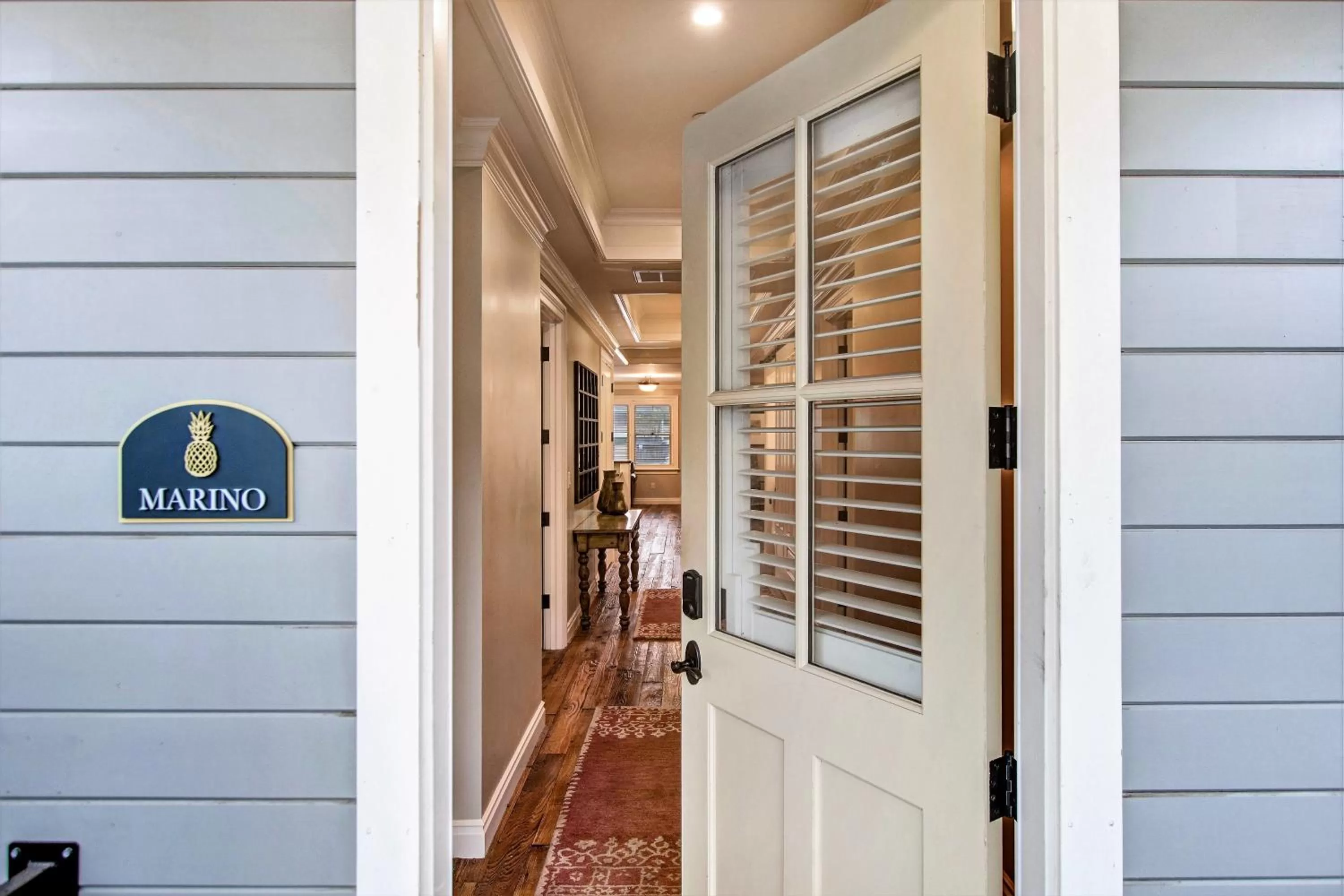Facade/entrance in Sonoma Bungalows