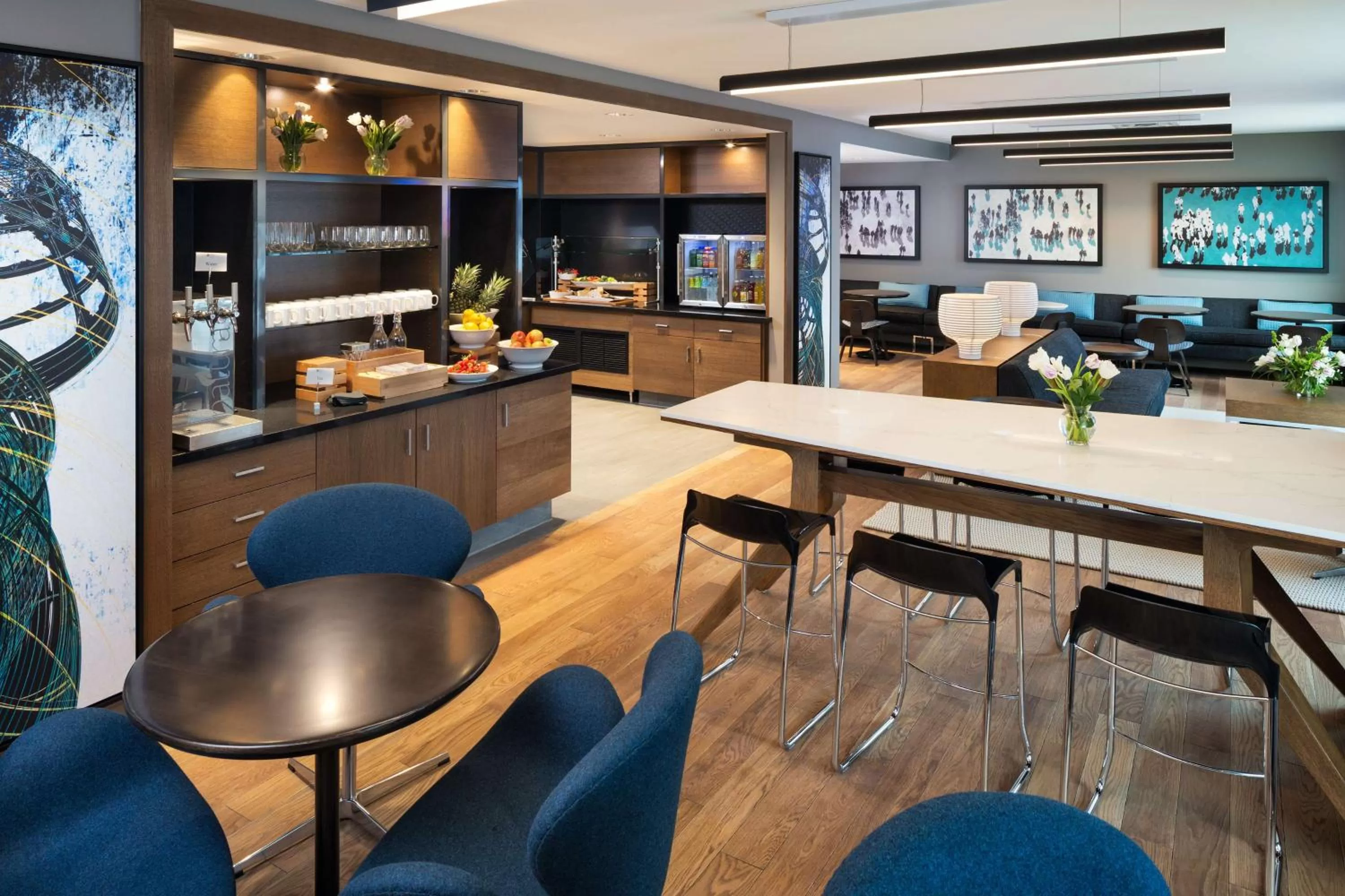 Lounge or bar in Hyatt Regency Bloomington - Minneapolis