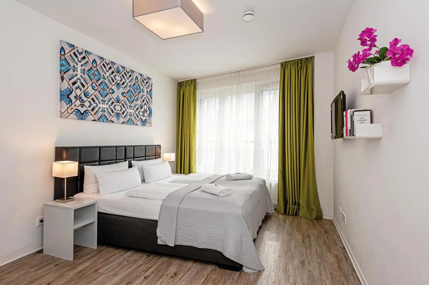 Bed in Apartments Rosenthal Residence