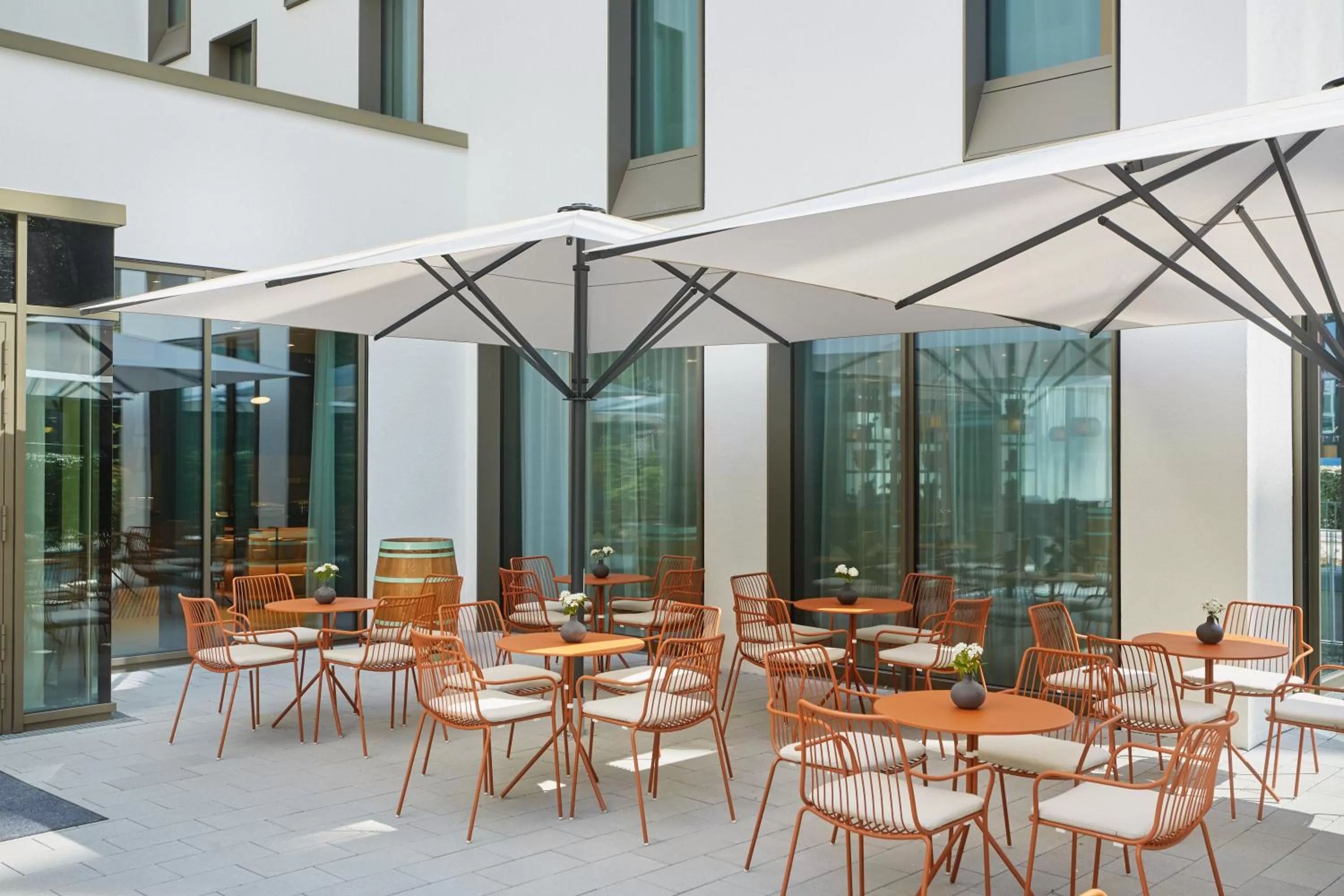 Balcony/Terrace in H+ Hotel Frankfurt Eschborn