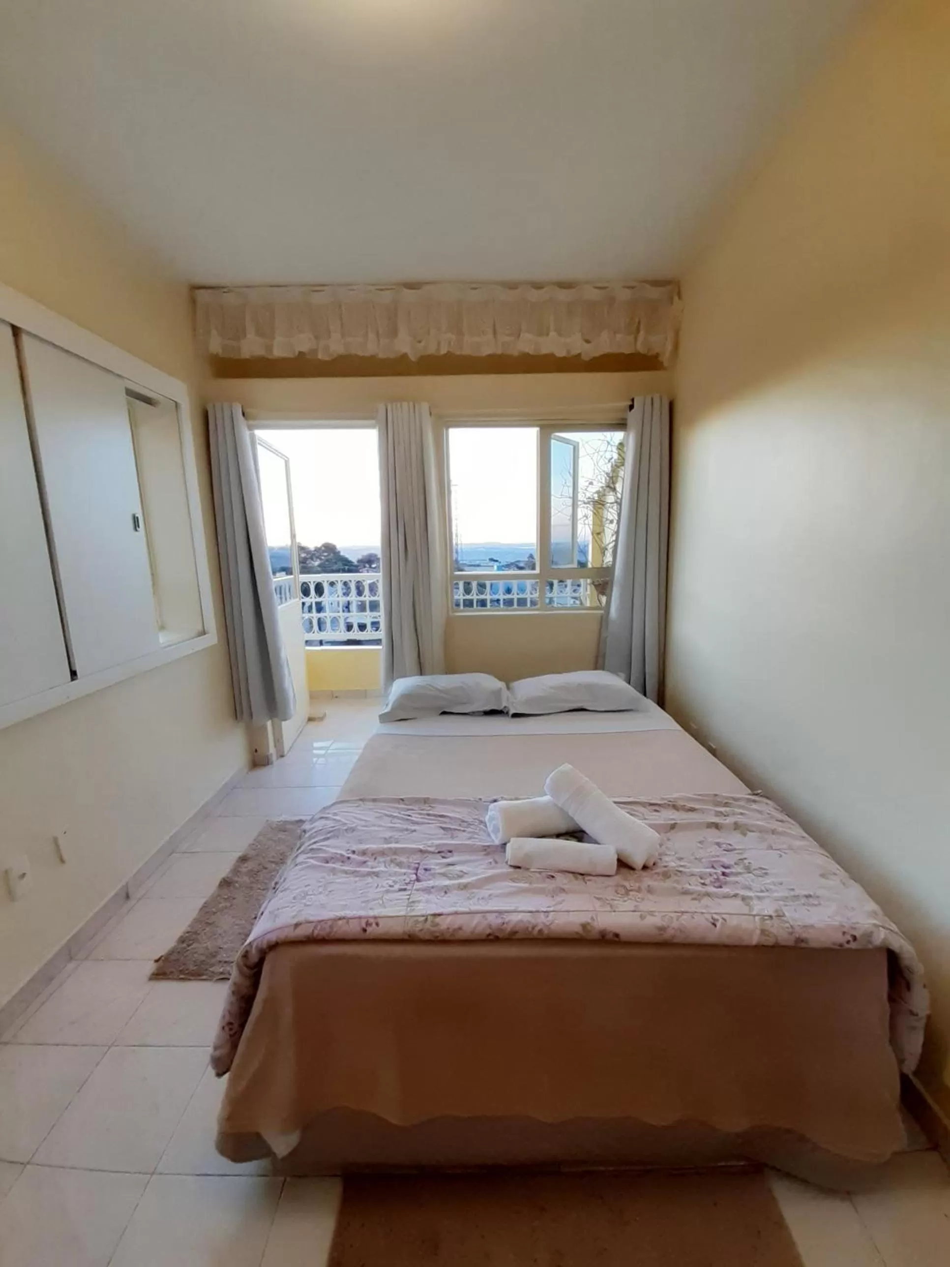 View (from property/room), Bed in Pousada Reino Encantado - São Thomé das Letras - Minas Gerais