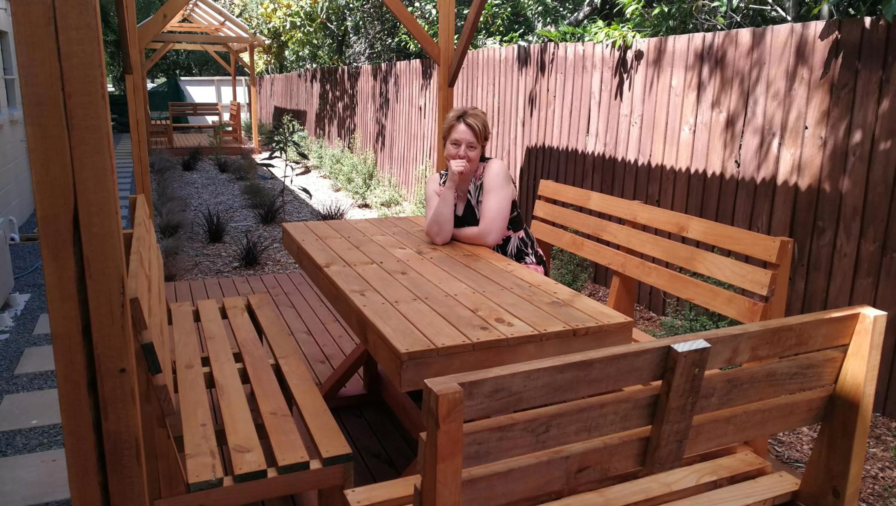 BBQ facilities in Argyle On The Park - Central Christchurch Motel Overlooking Hagley Park