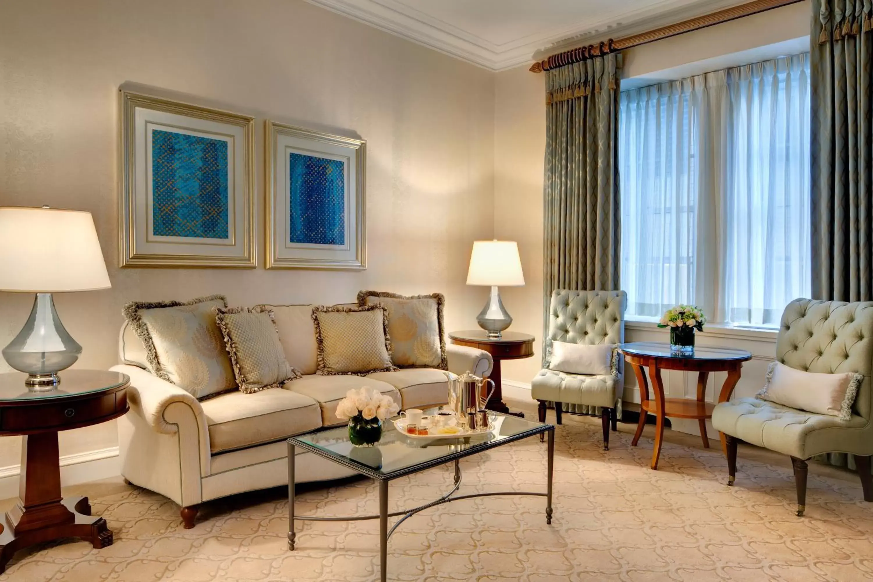Executive Suite in The Pierre, A Taj Hotel, New York Executive Suite in The Pierre, A Taj Hotel, New York