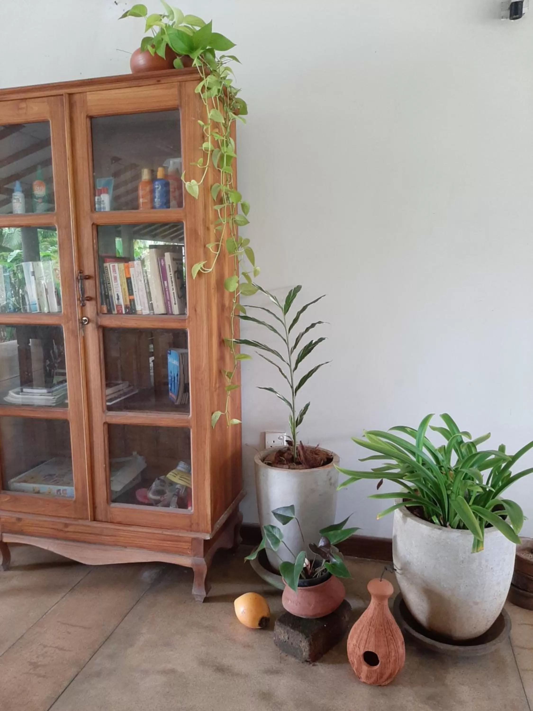 Communal lounge/ TV room in Weligama Ocean Breeze