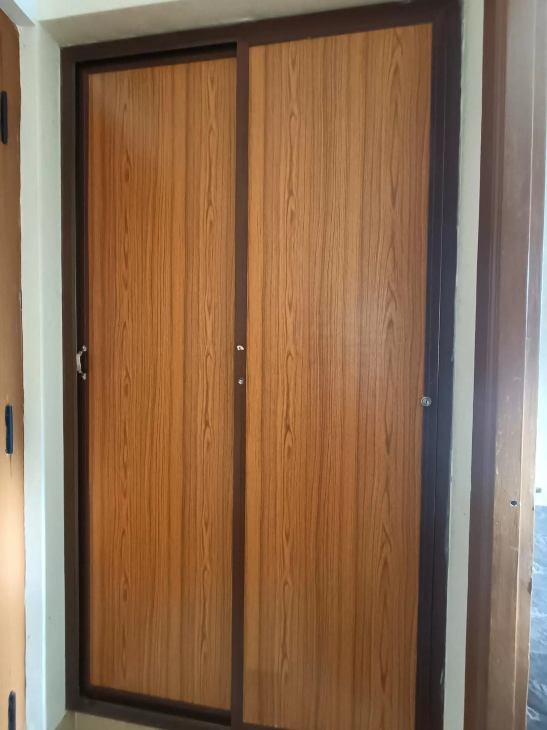 wardrobe in Shantham Service Apartments, Kinathukadavu, Coimbatore