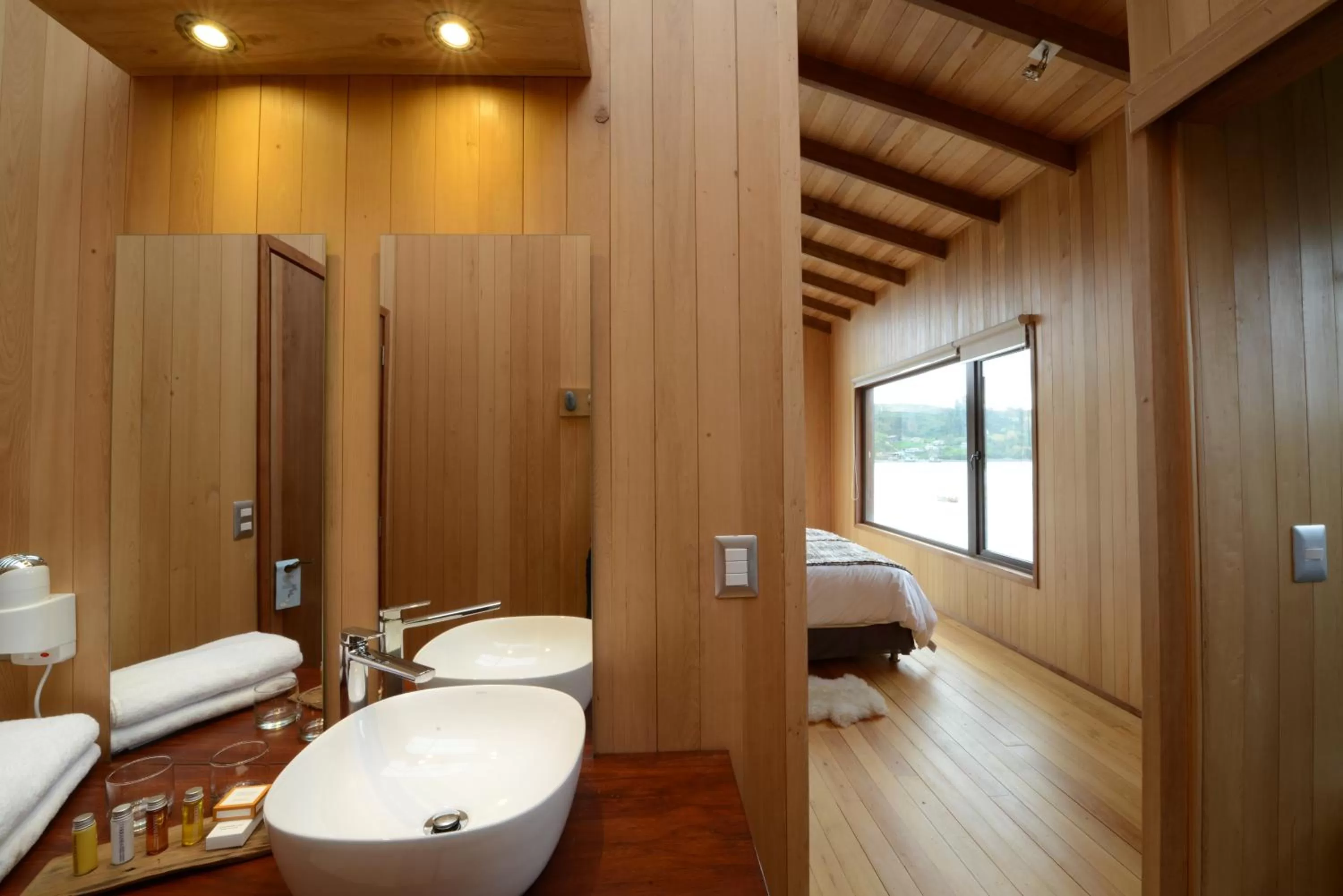 Bedroom, Bathroom in Sizigia