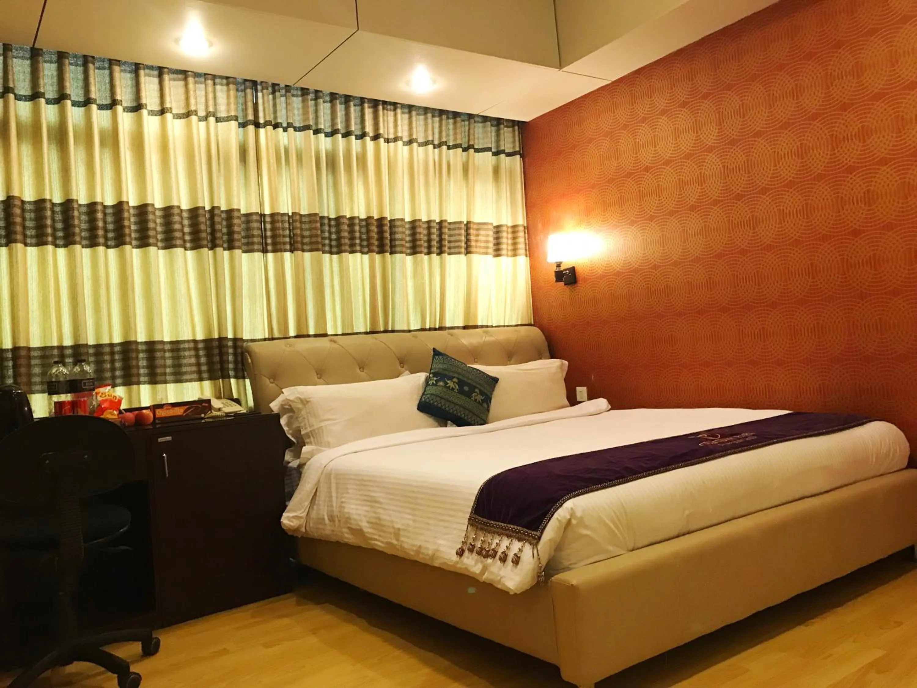 Bed in Century Park Residence