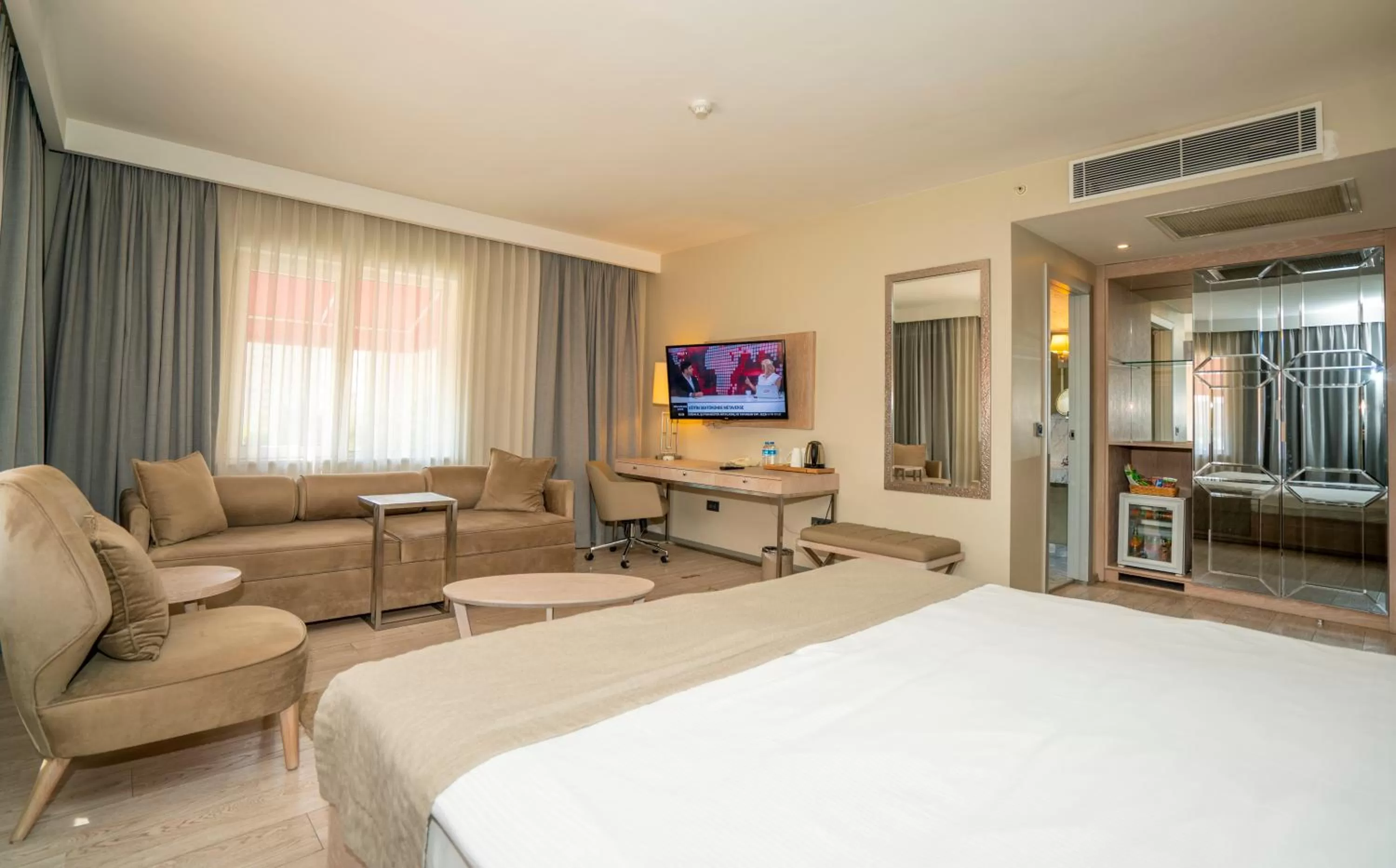 Photo of the whole room, Bed in The Gate Ataşehir Finance Centre