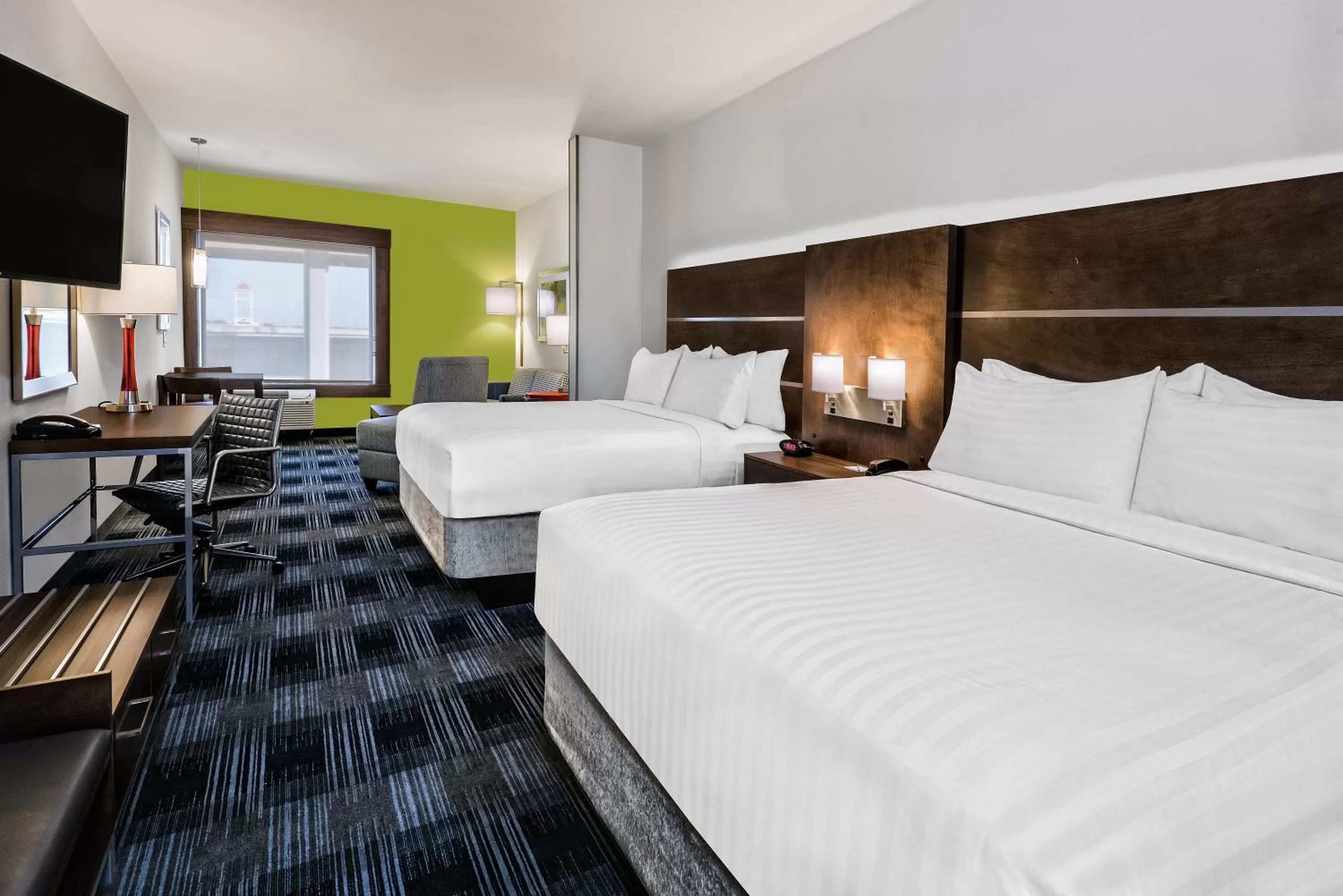 Photo of the whole room, Bed in Holiday Inn Express & Suites Austin - Round Rock Area by IHG