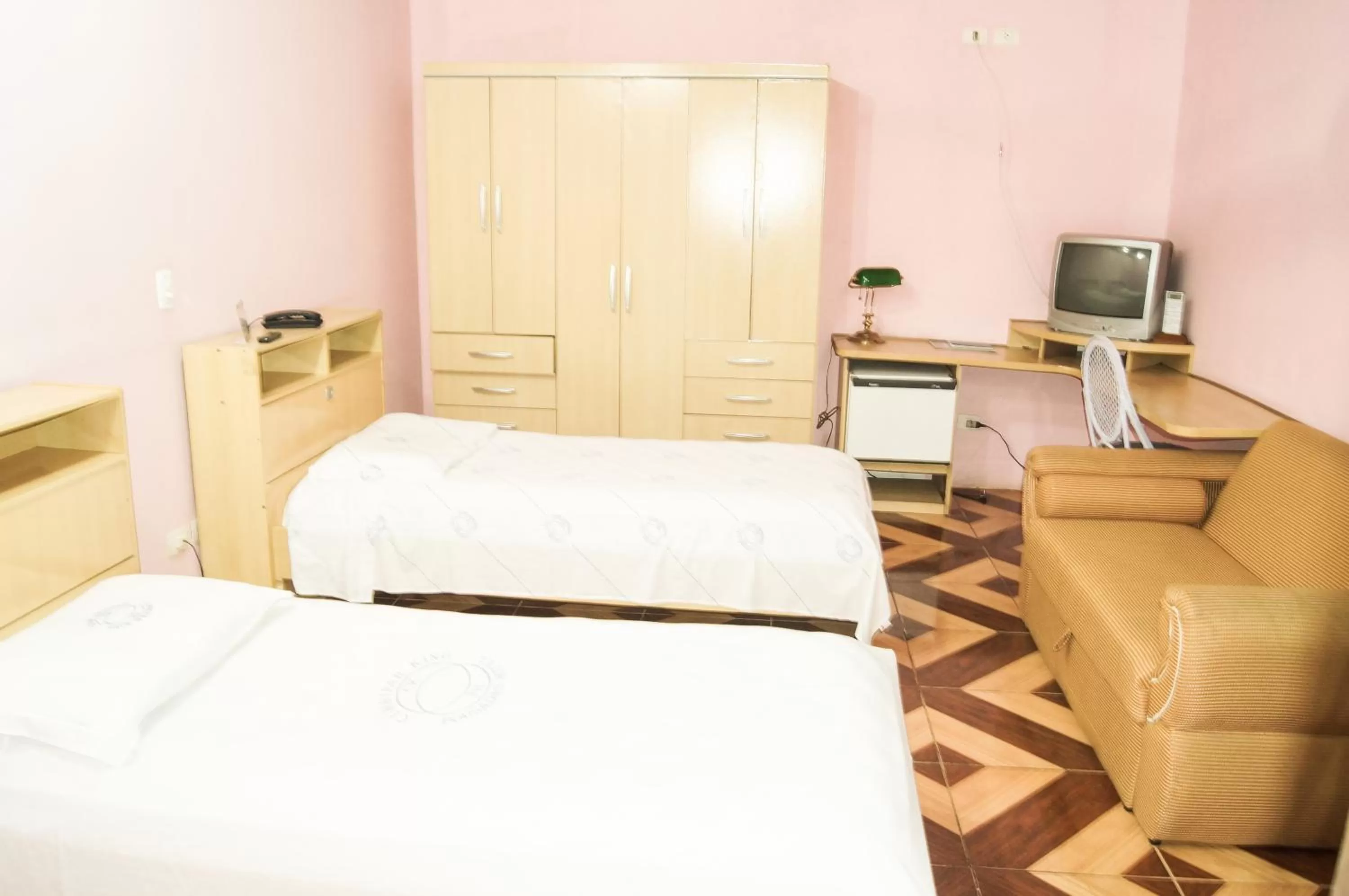 Bedroom, Room Photo in Cumbipar King Hotel