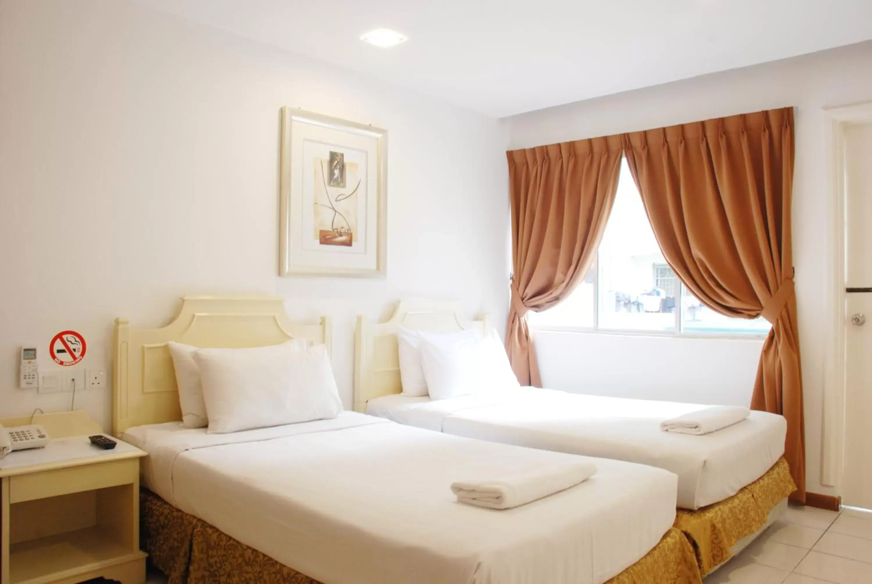 Studio Room with Kitchenette in Promenade Service Apartment Studio Room with Kitchenette in Promenade Service Apartment