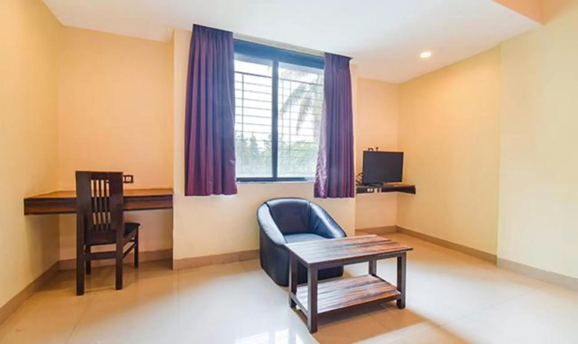 TV and multimedia, Seating Area in FabHotel Span Executive