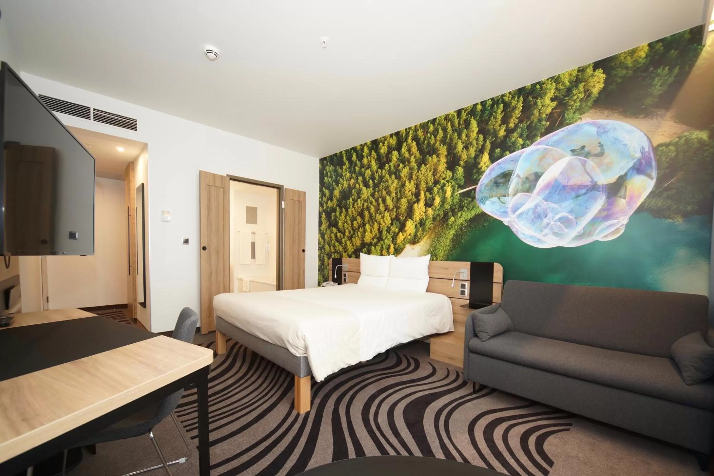 Bedroom, Bed in Novotel Vilnius Centre