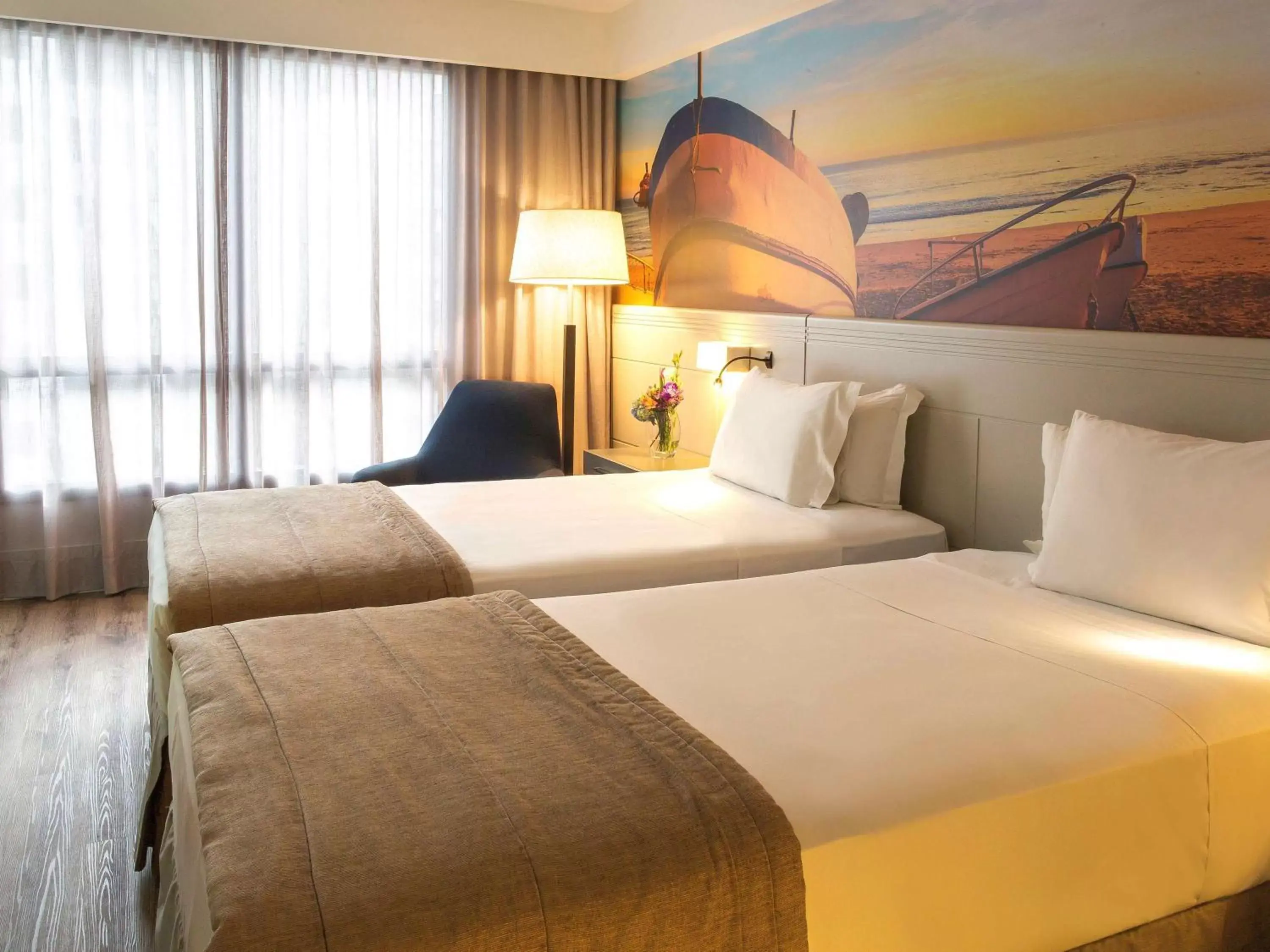 Twin Room with Two Twin Beds in Novotel Florianopolis Twin Room with Two Twin Beds in Novotel Florianopolis