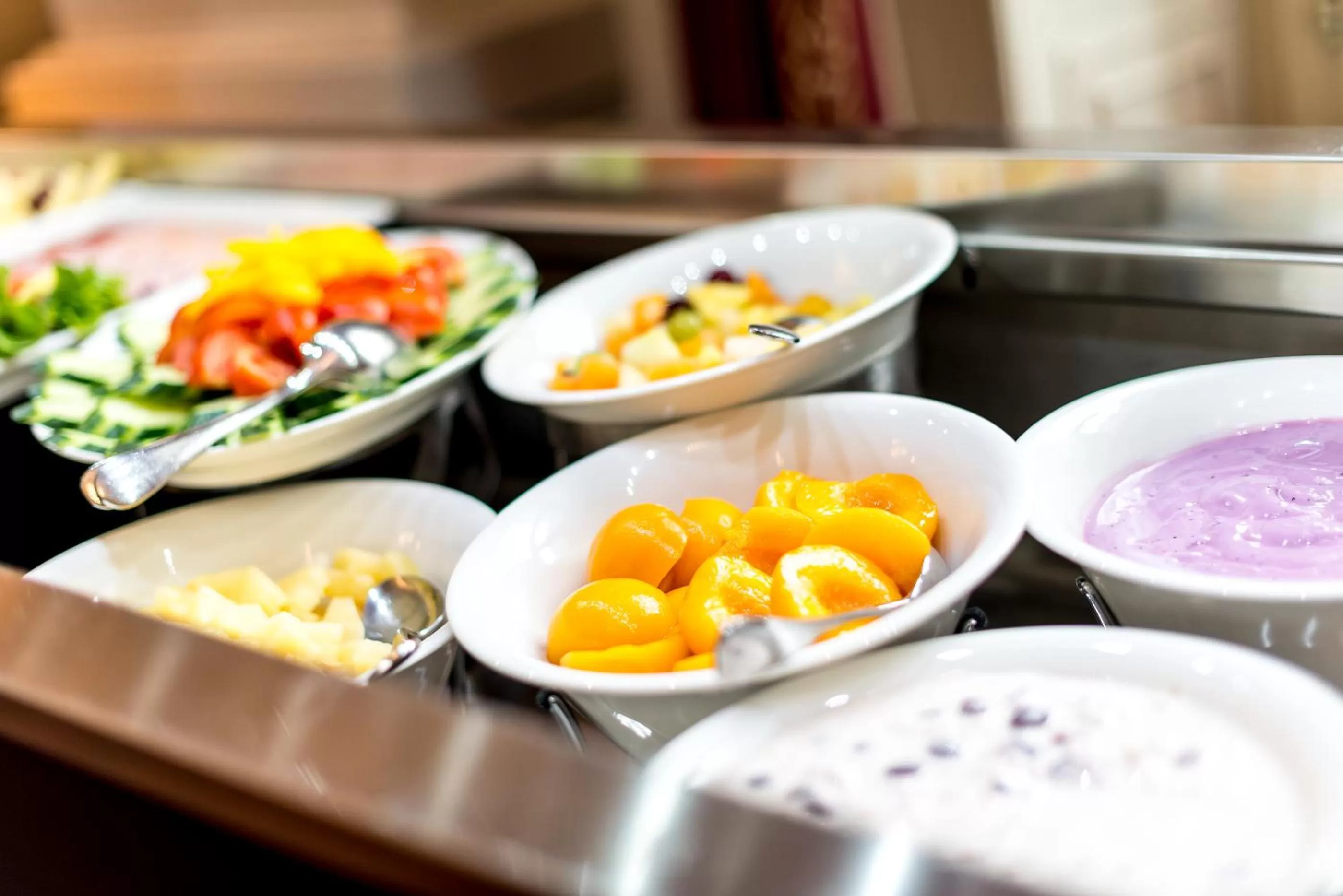 Buffet breakfast in Grand Hotel Europe