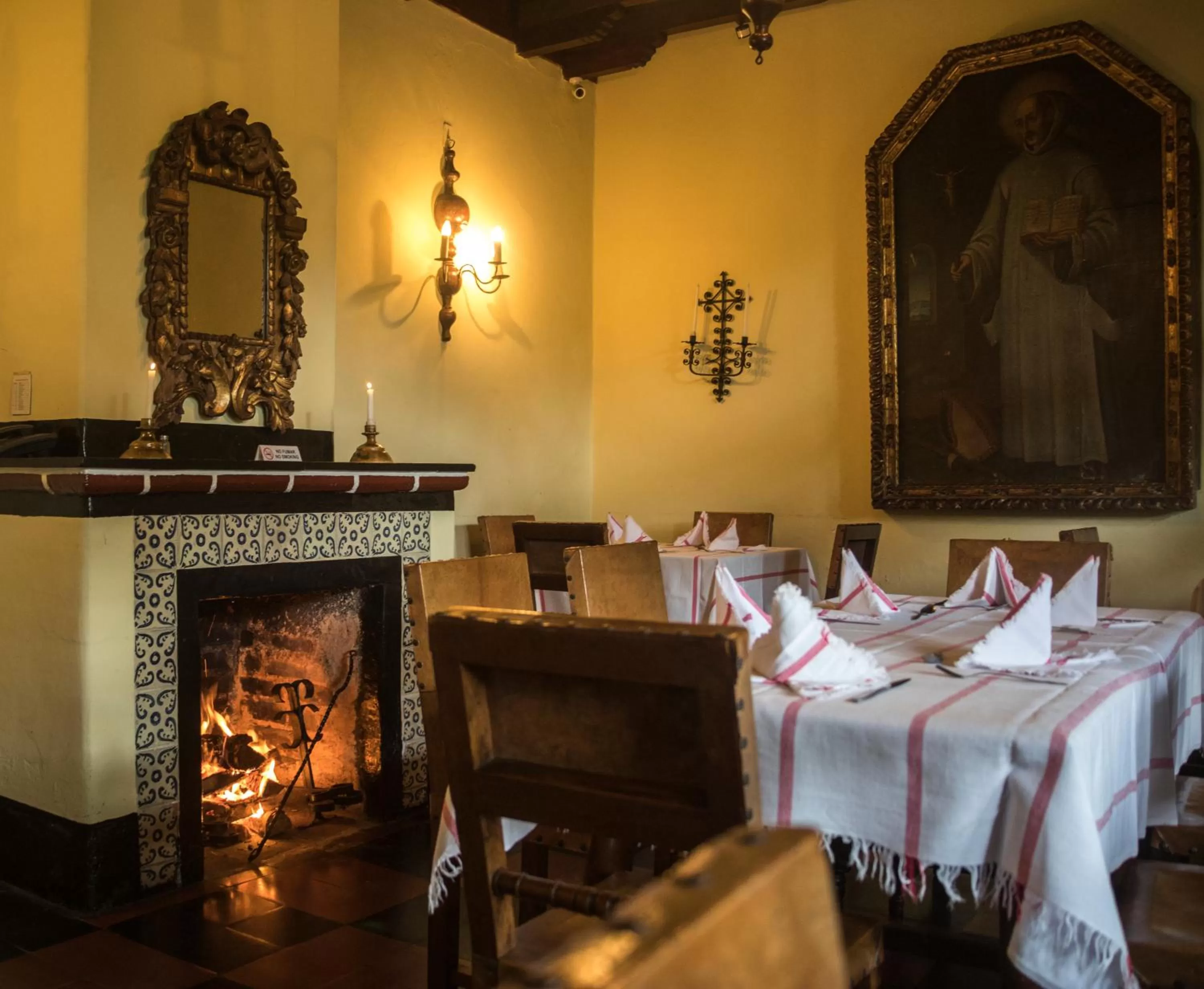 Restaurant/places to eat in Hotel Museo Mayan Inn