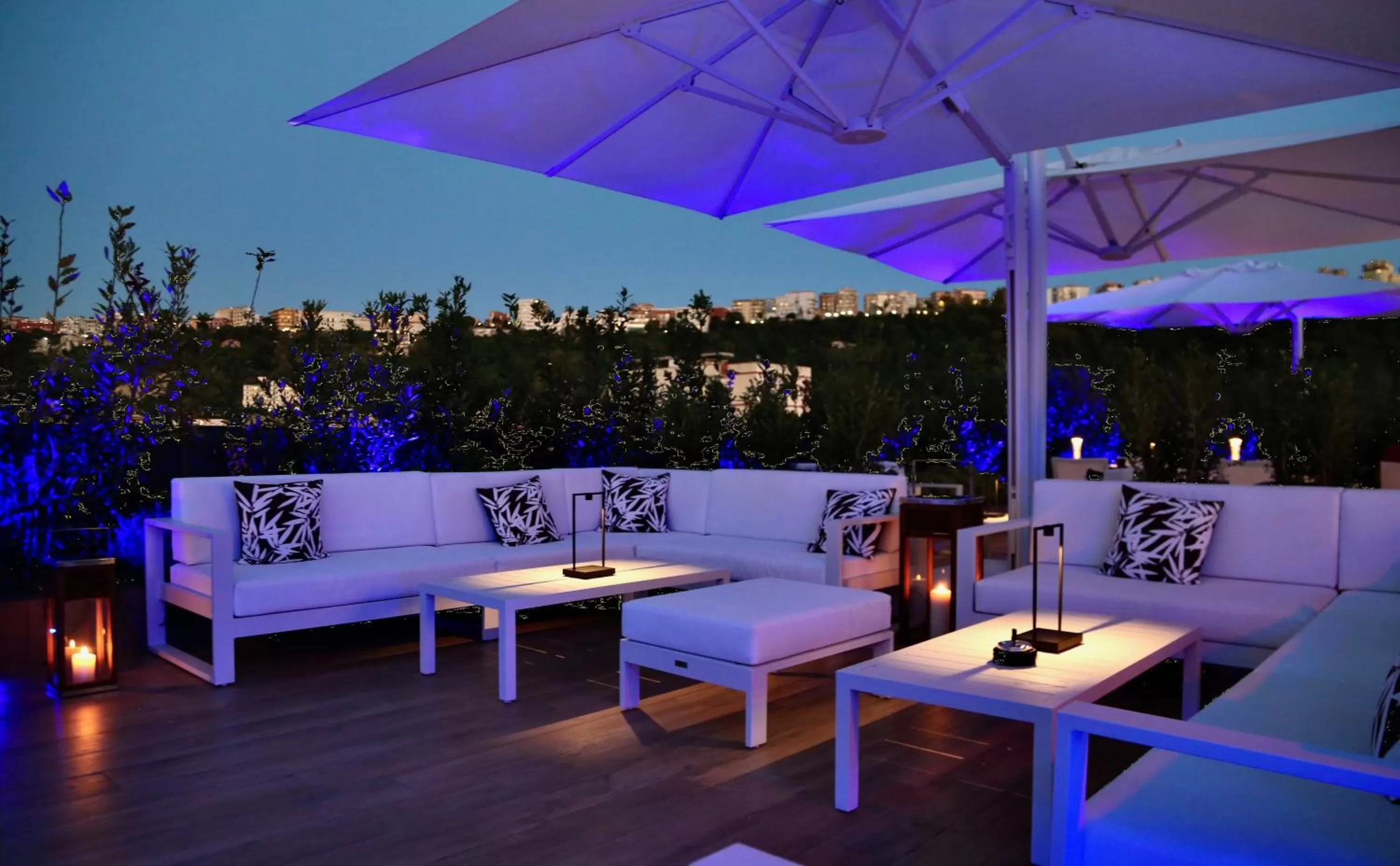 Lounge or bar in LHP Napoli Palace & SPA