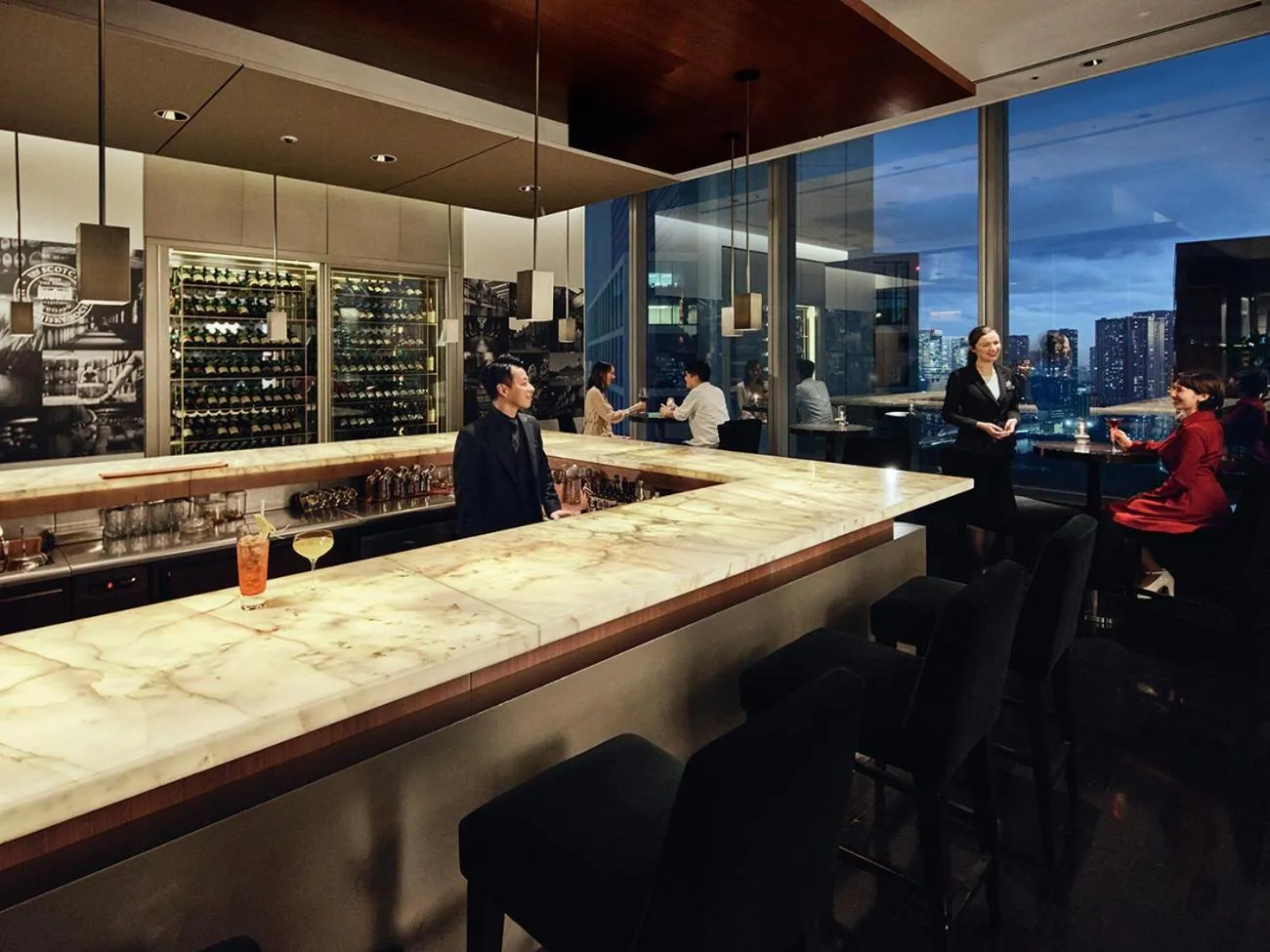 Lounge or bar in Park Hotel Tokyo