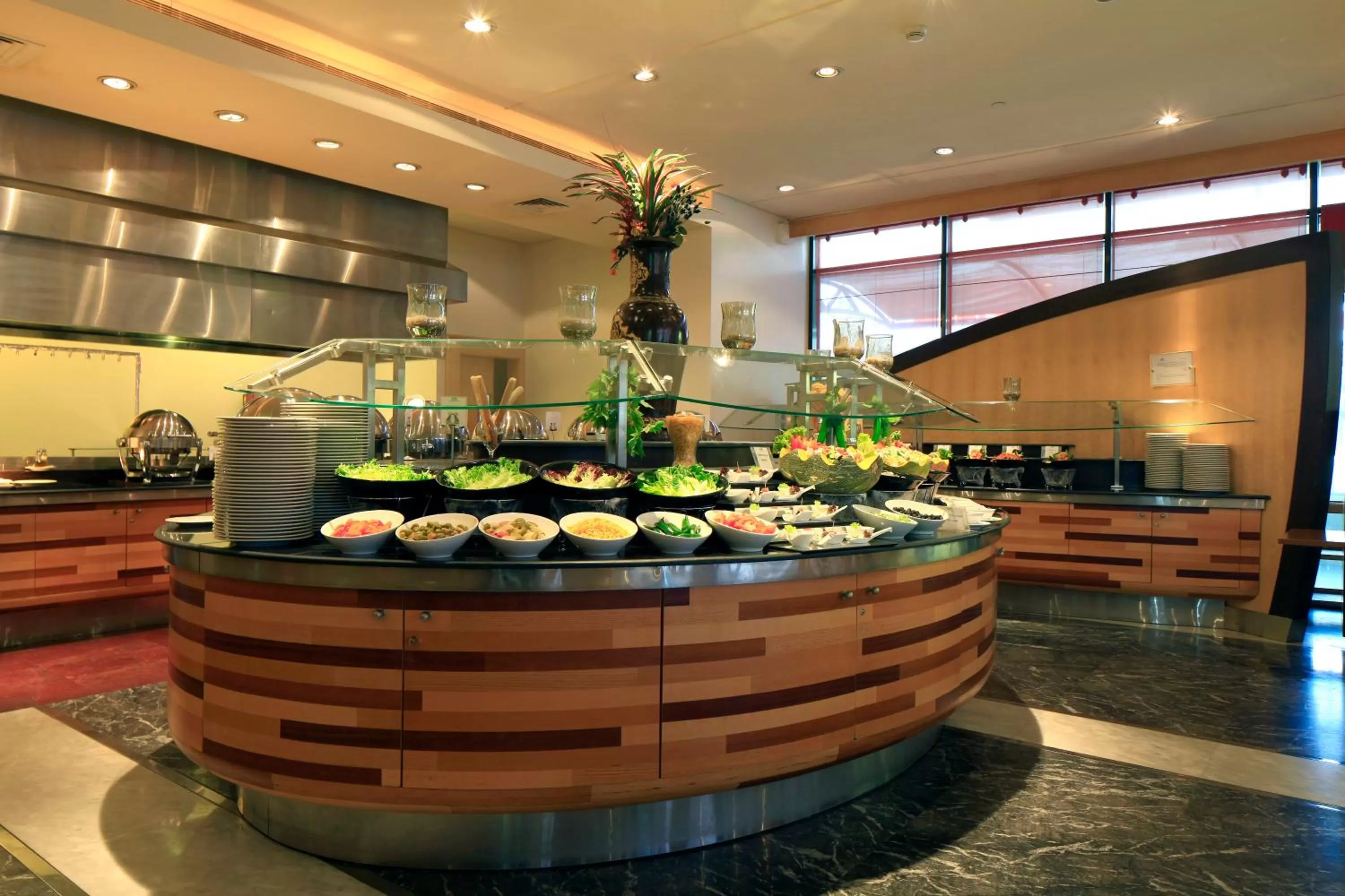 Restaurant/places to eat in Holiday Inn Olaya by IHG