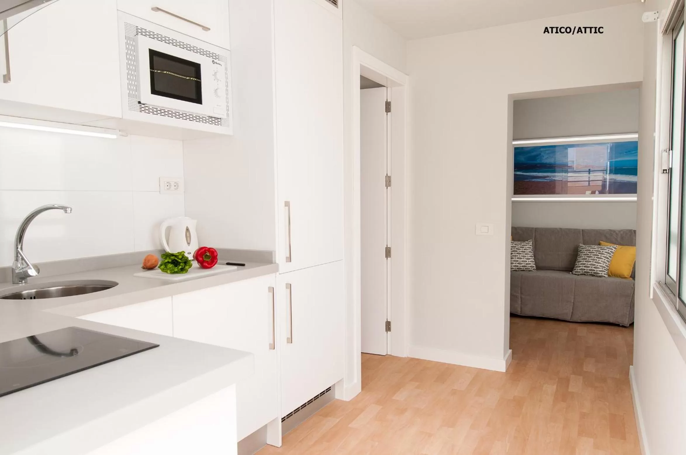 Photo of the whole room in Hotel Apartamento Bajamar