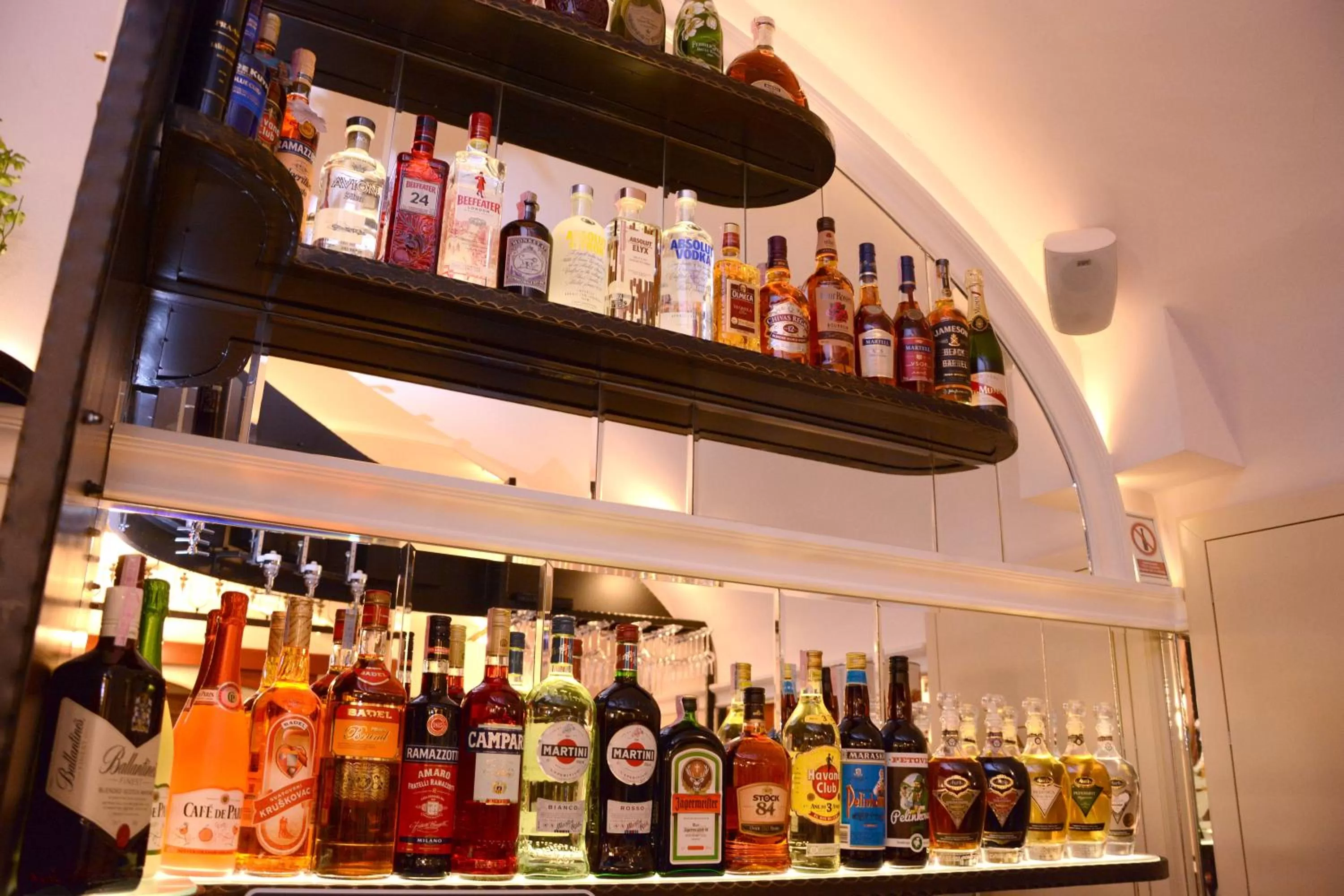 Lounge or bar in Arbia Dorka Heritage Palace