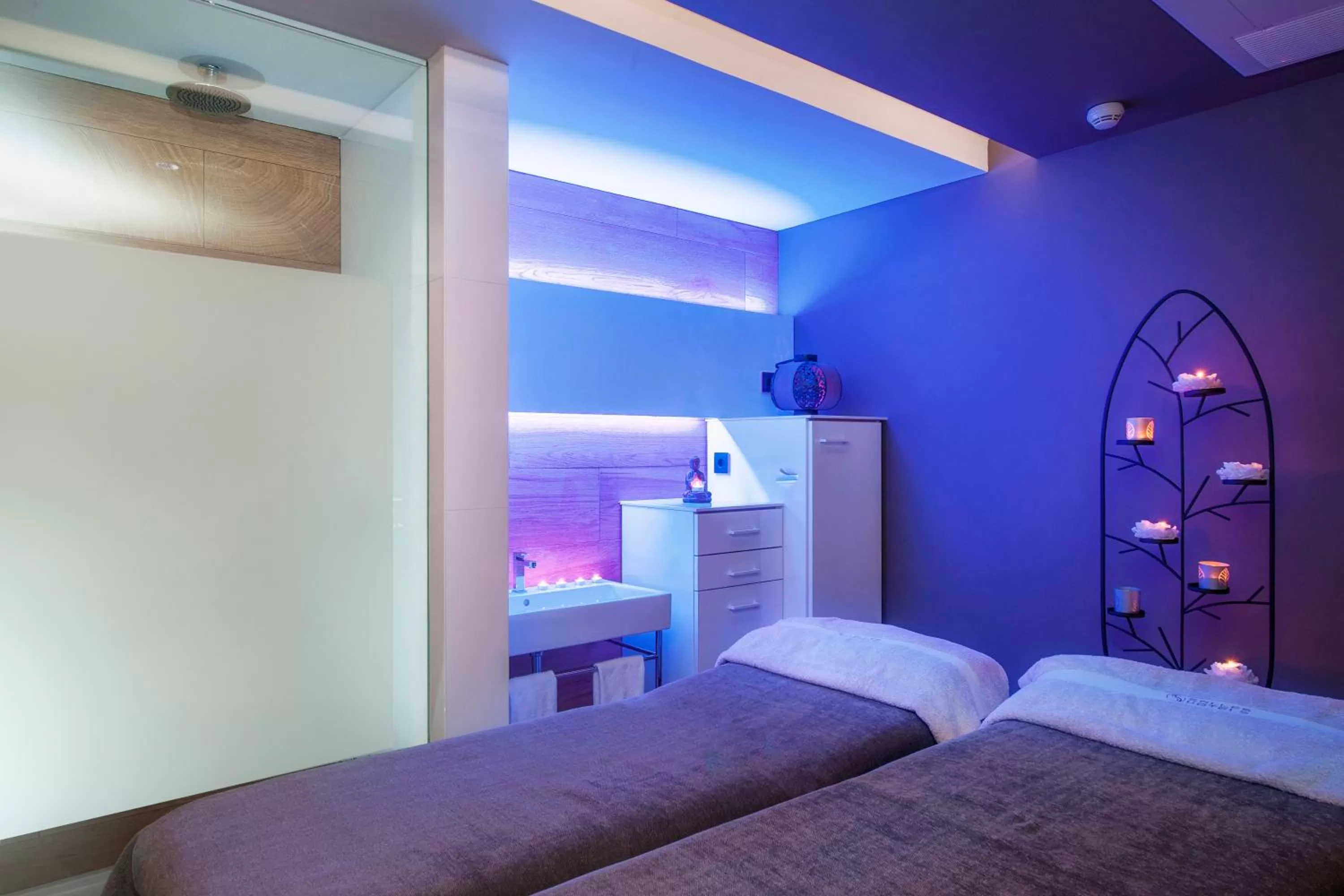 Area and facilities, Bed in Sallés Hotel Pere IV