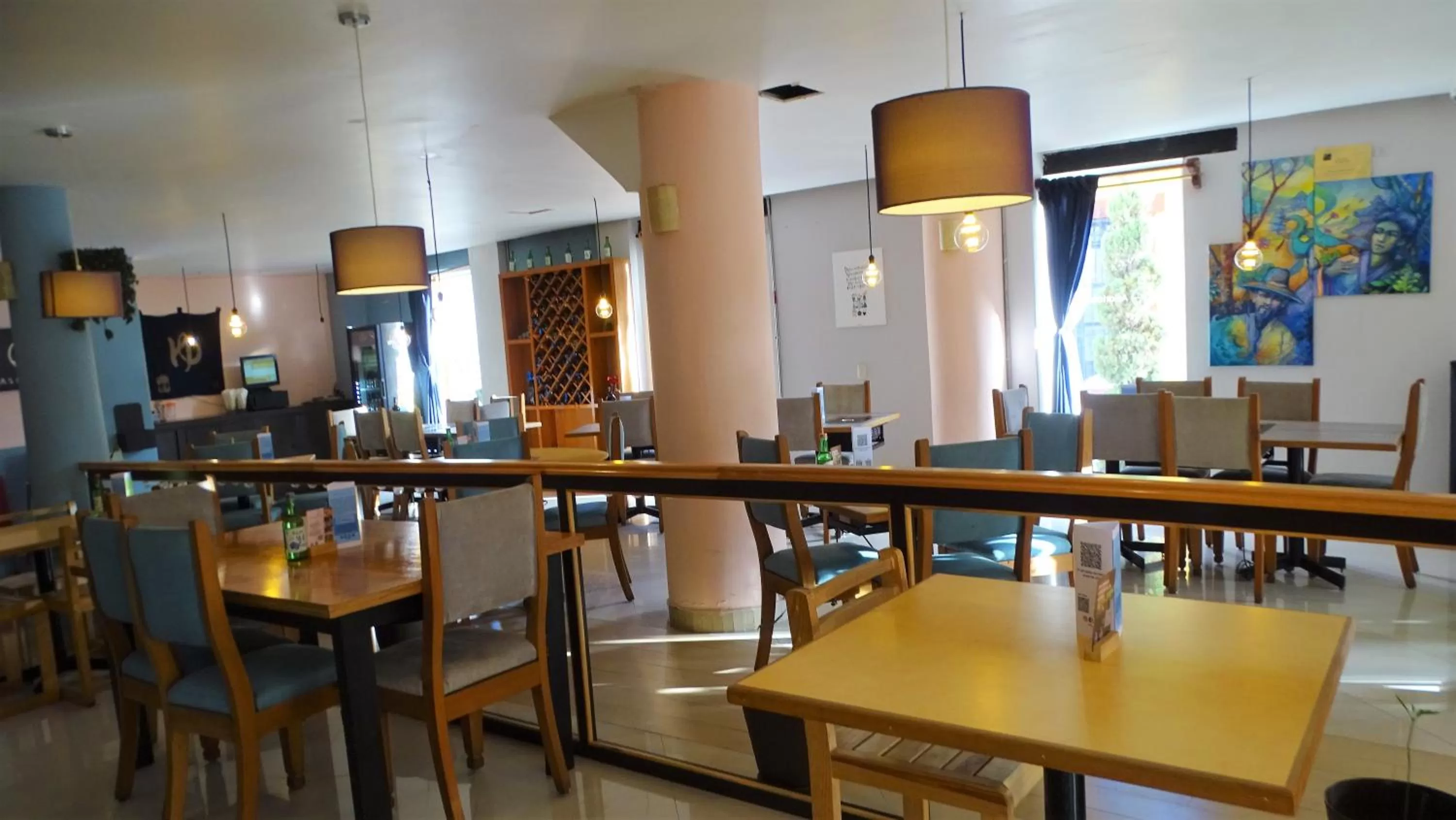 Restaurant/places to eat in Hotel Barrio Antiguo