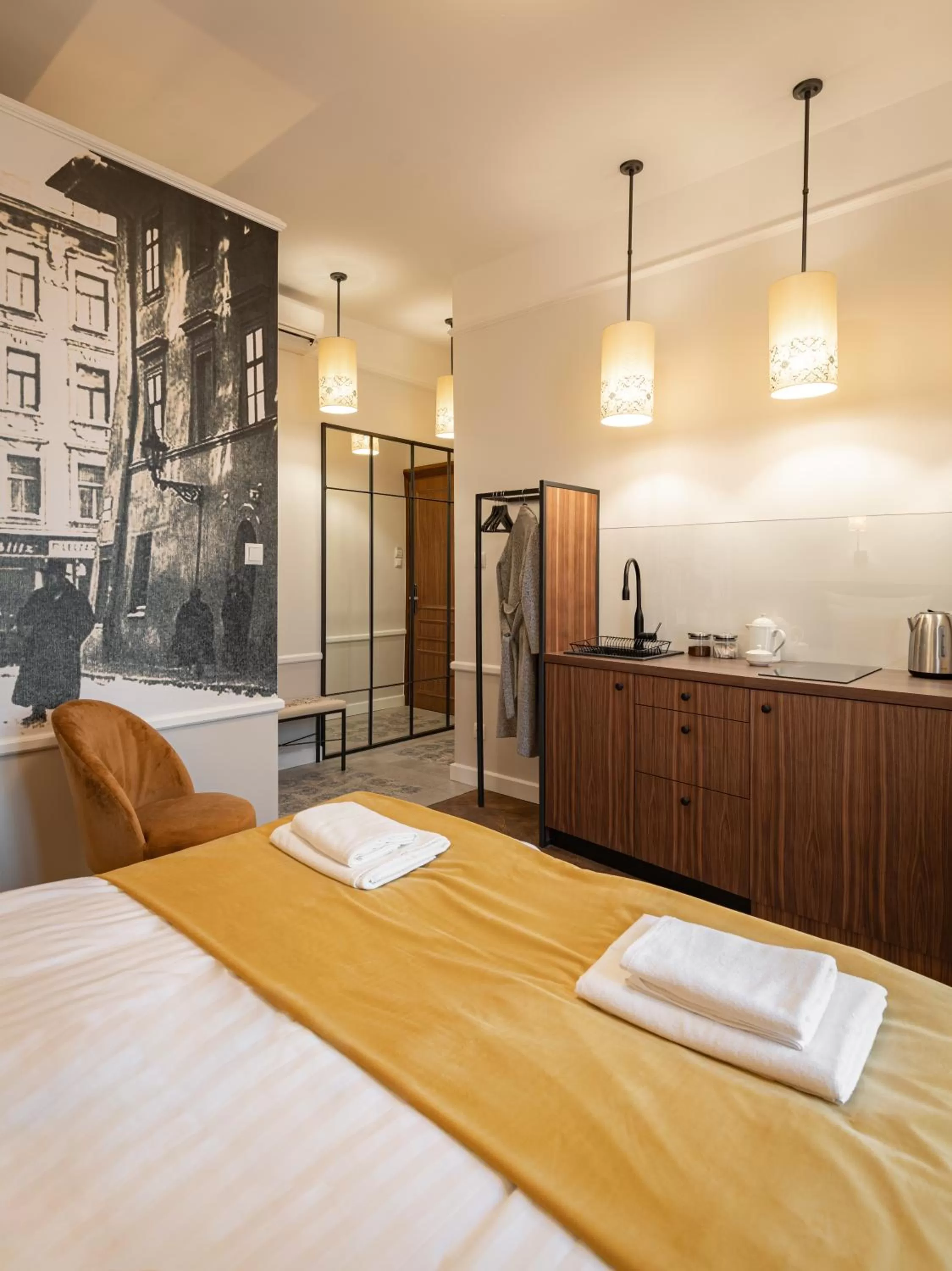 Kitchen or kitchenette, Bed in Starowislna 77