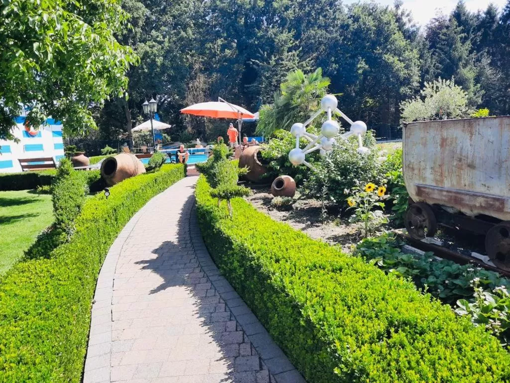 B&B Casa Roman & Vakantiewoning voor 1 pers tot max 32 personen