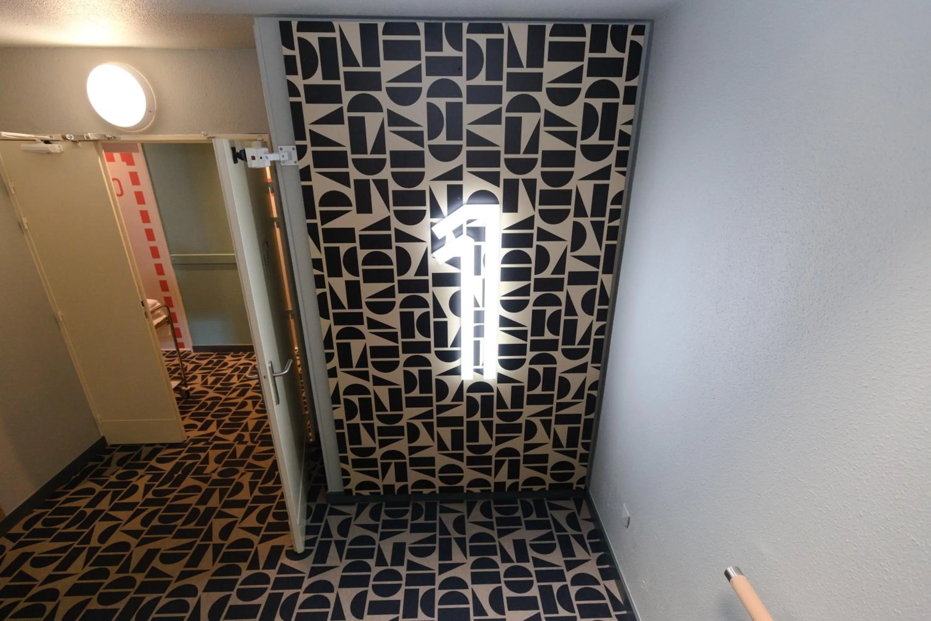 Decorative detail in ibis Budget La Teste Bassin d'Arcachon