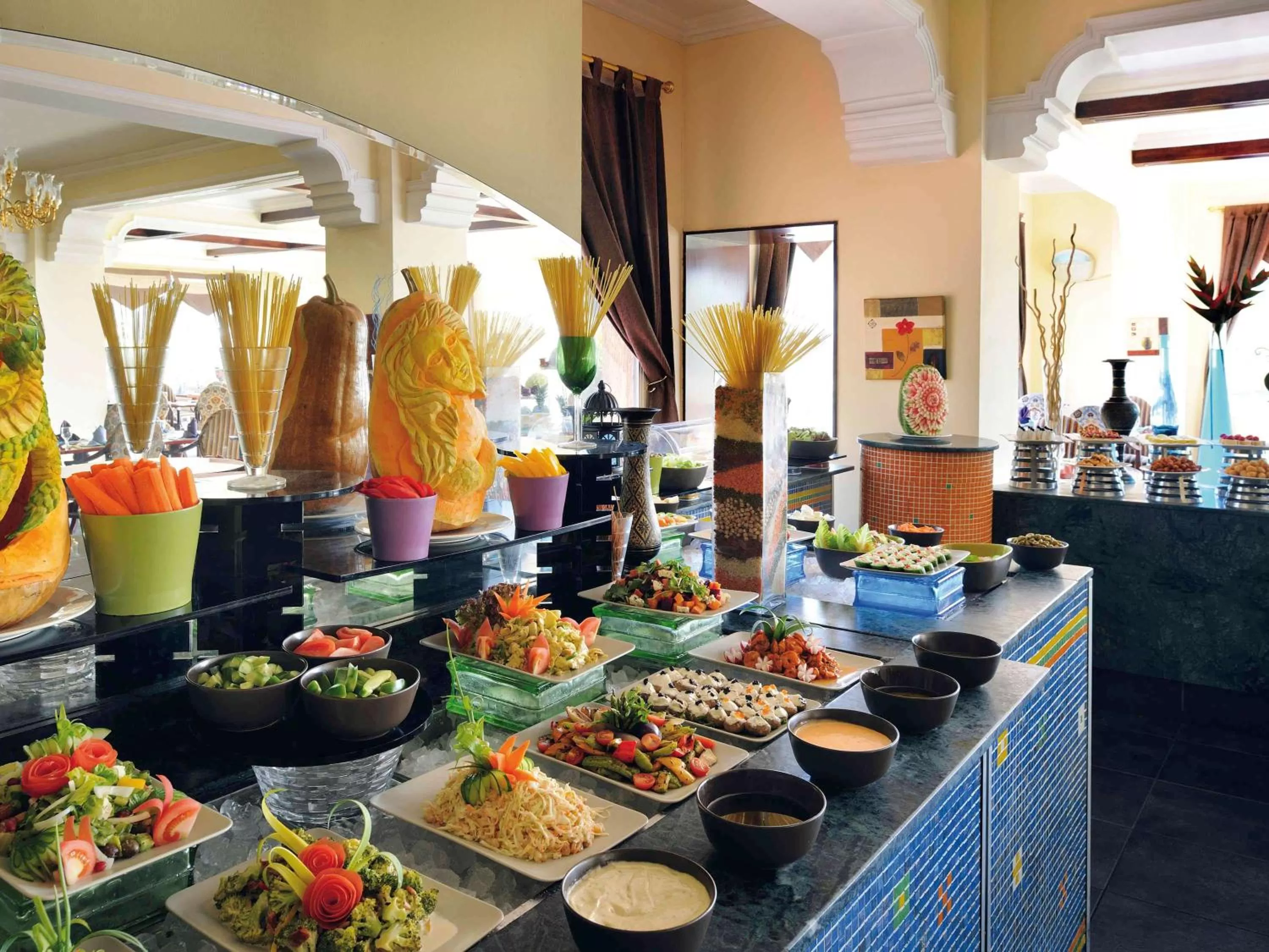 Restaurant/places to eat in Mövenpick Hotel Kuwait