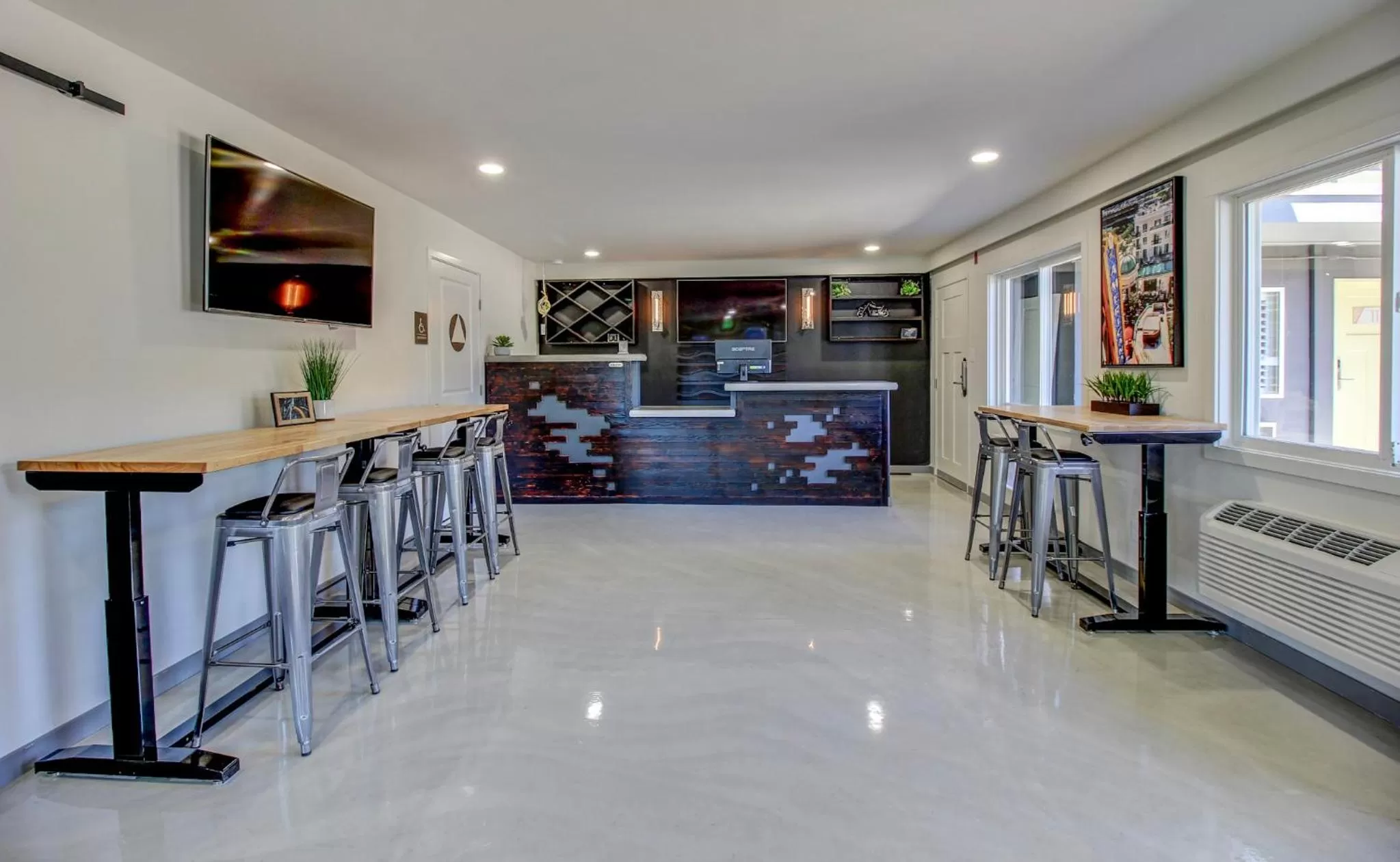 Lobby or reception in Americana Modern Hotel