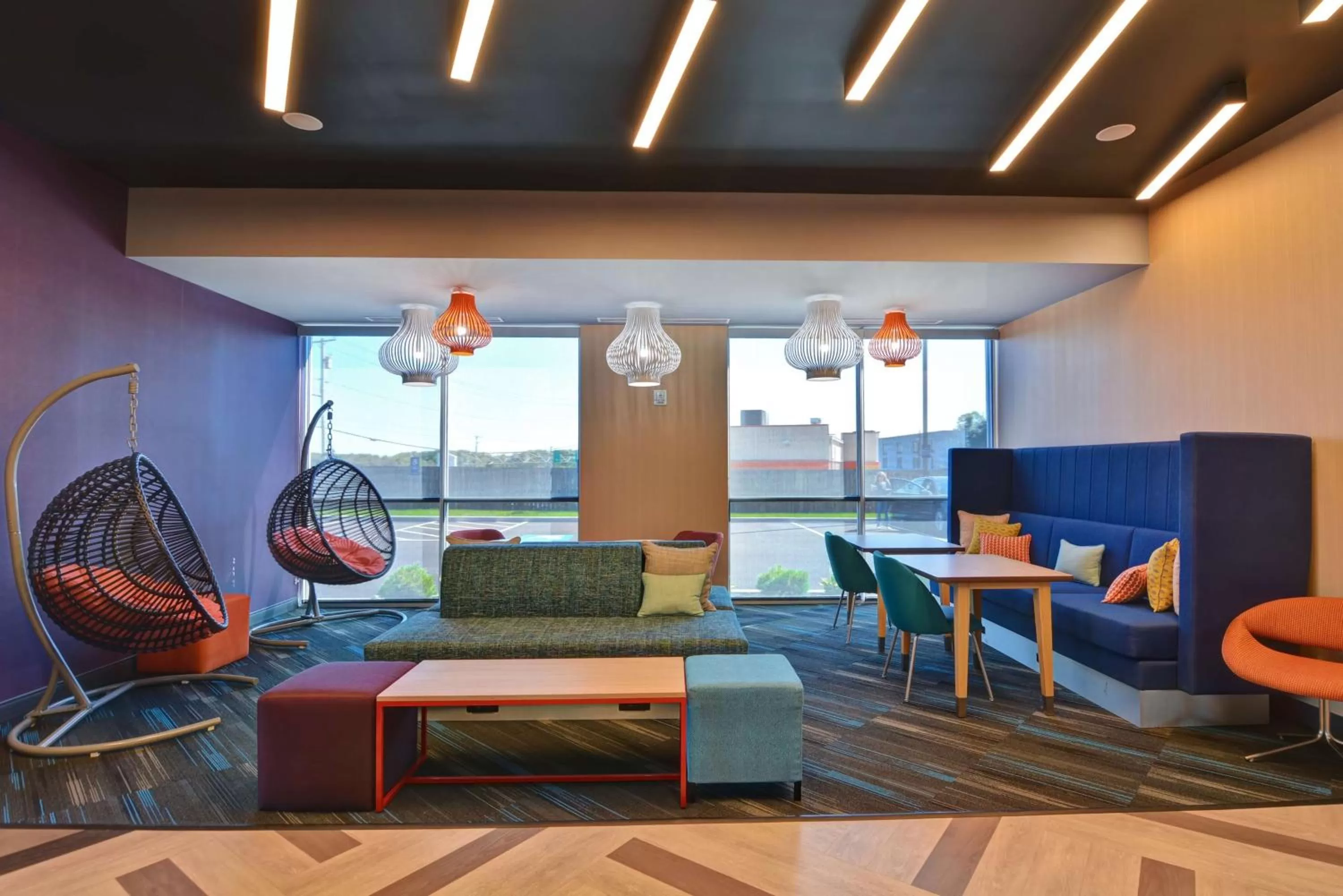 Lobby or reception in Tru by Hilton Syracuse North Airport Area