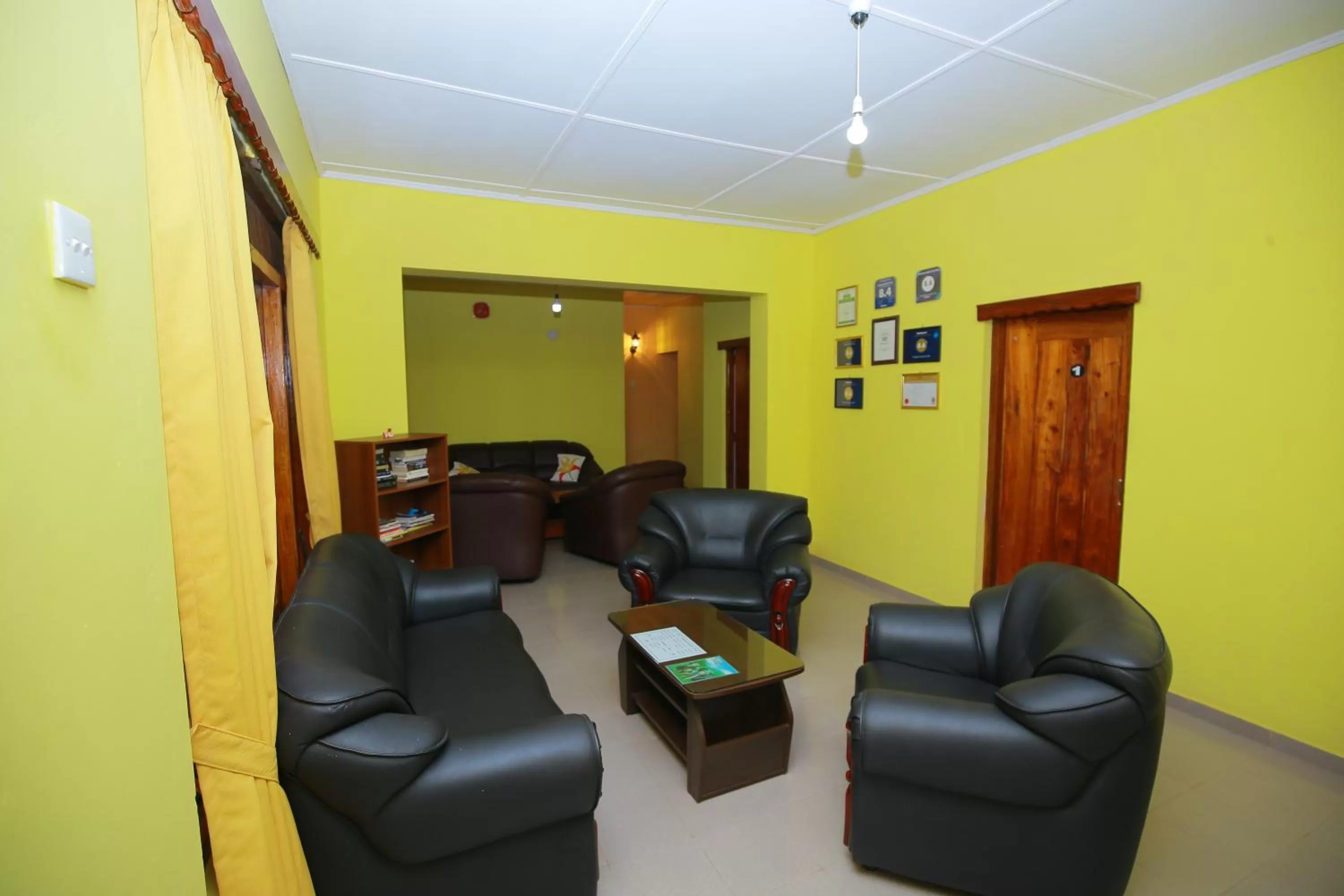 Library, Seating Area in Freedom Guest Inn Ella