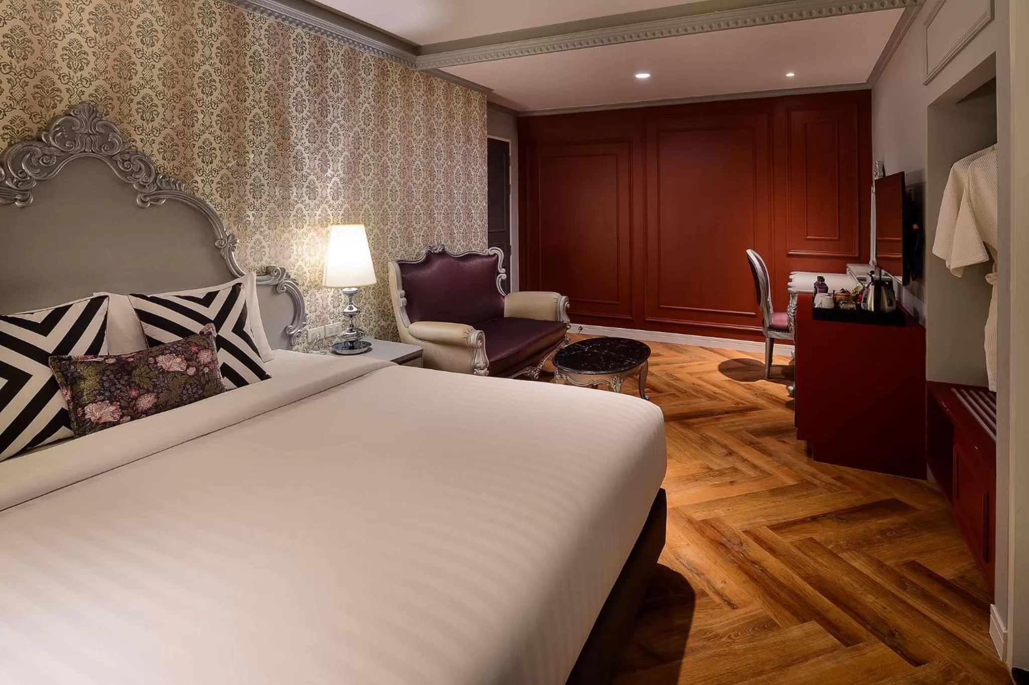 Bedroom, Bed in Villa De Khaosan by Chillax