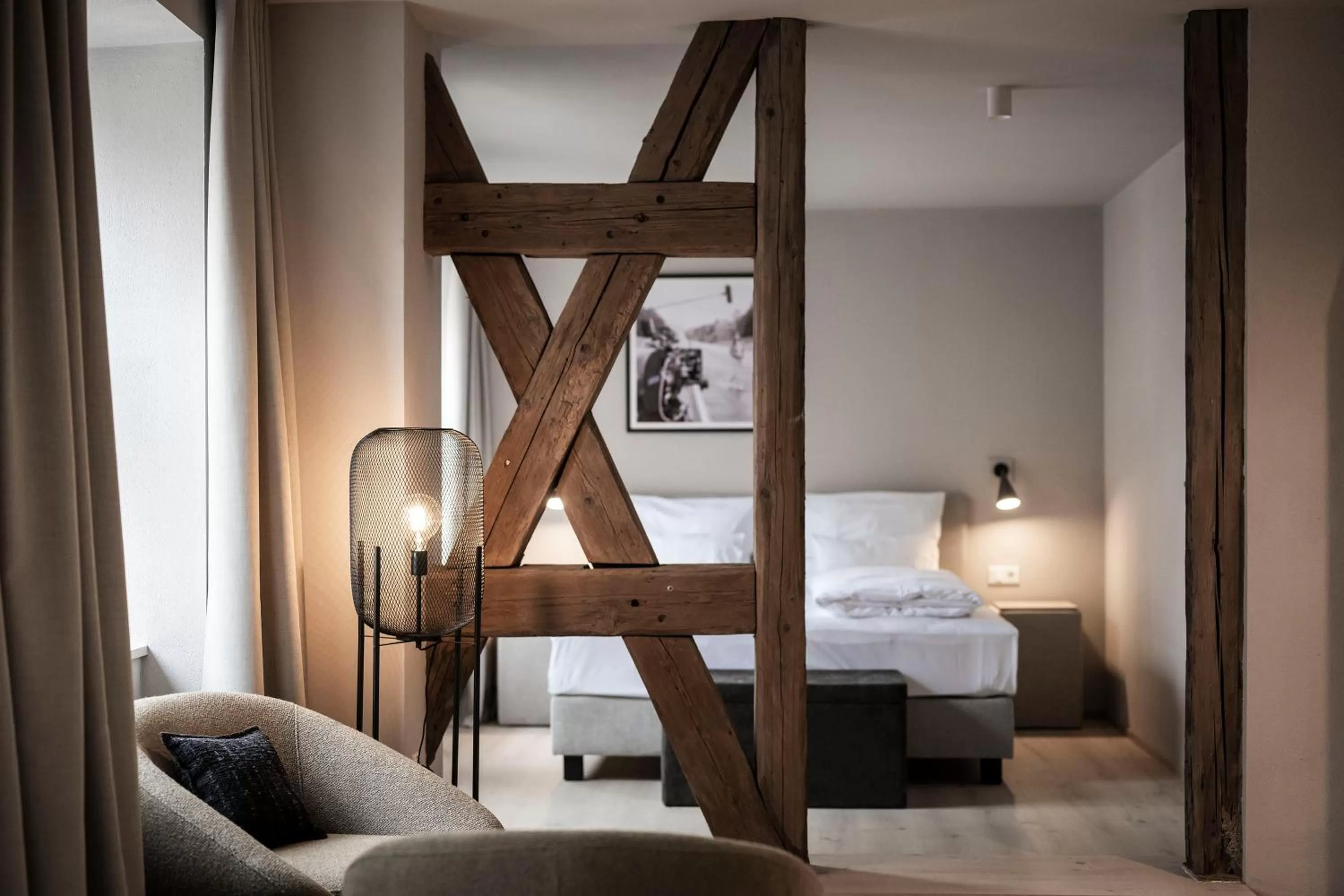 Bed in HOTEL & SPA Goldene Rose