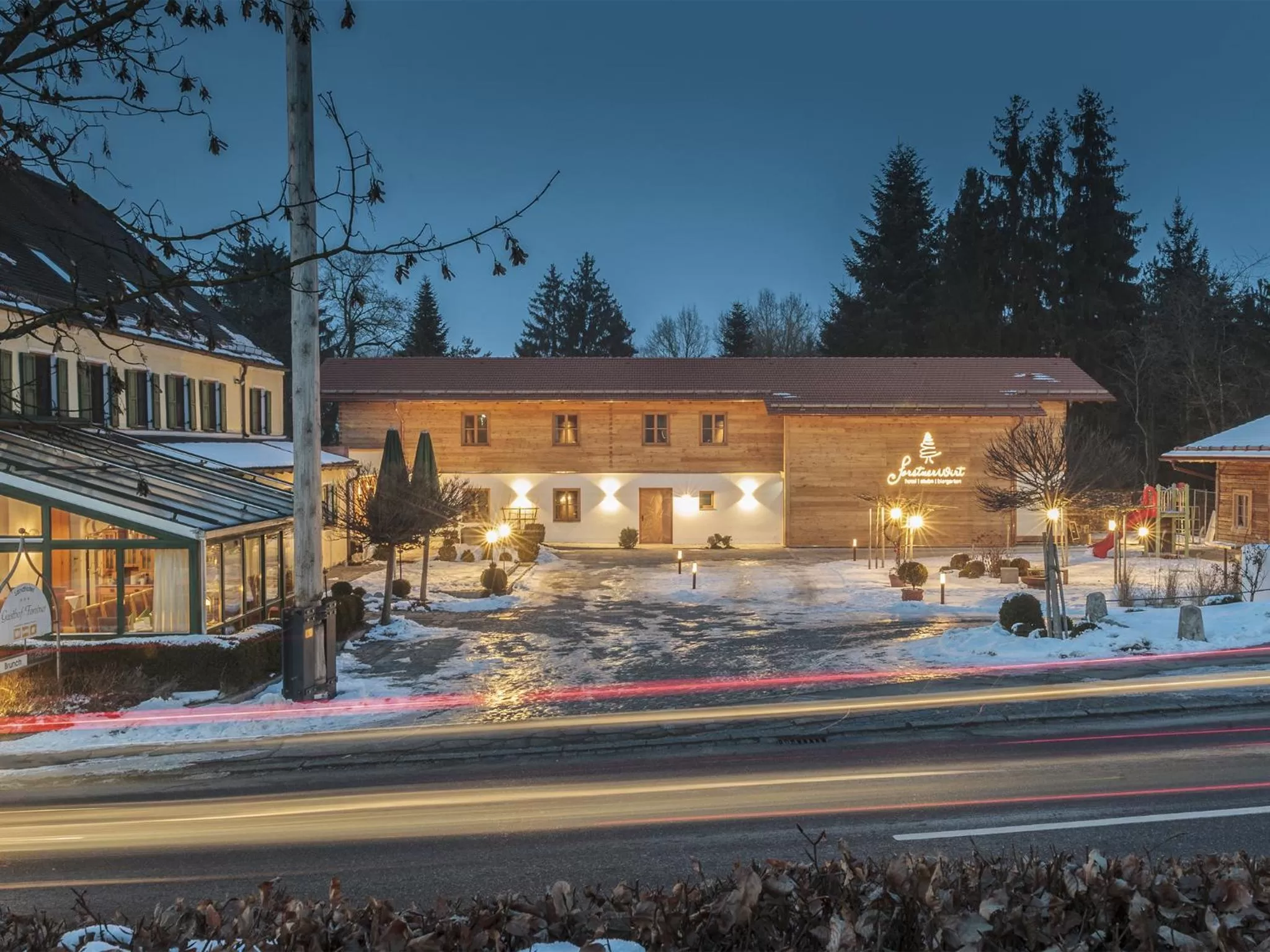 Property building in Forstnerwirt hotel | stubn | biergarten