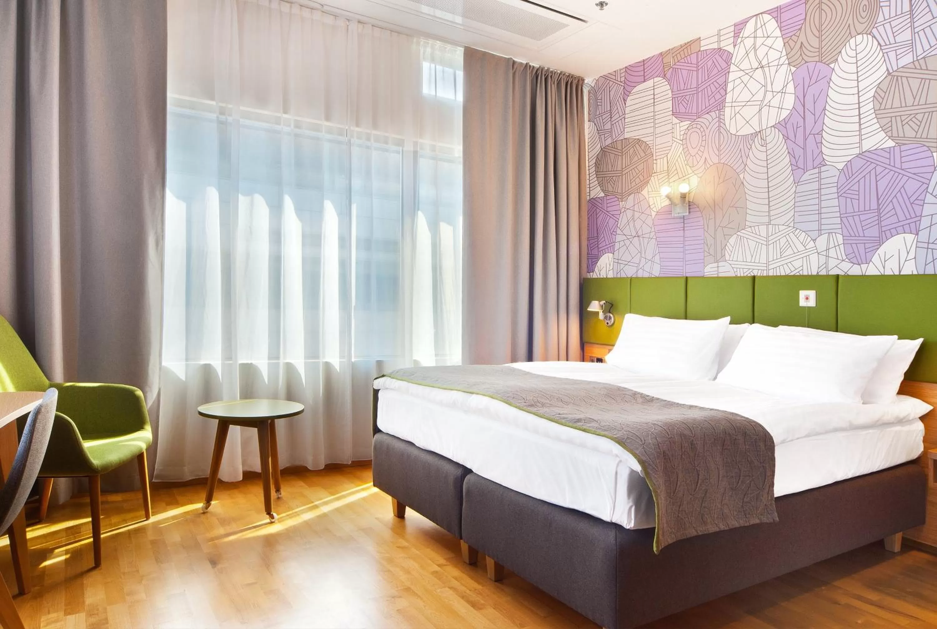 Standard Twin Room - Disability Access in Holiday Inn Helsinki City Centre, an IHG Hotel
