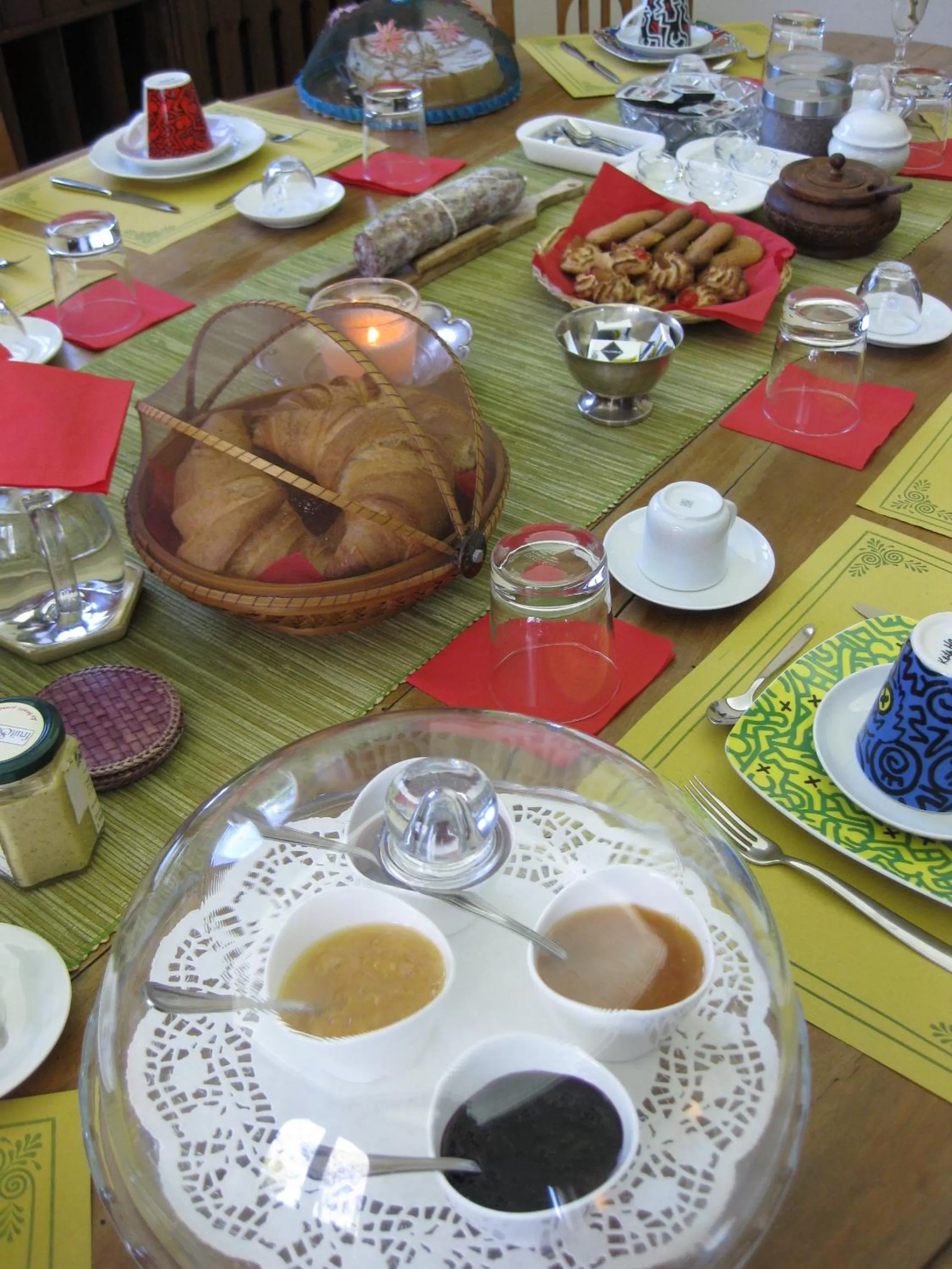 Restaurant/places to eat in Domus Verdiana