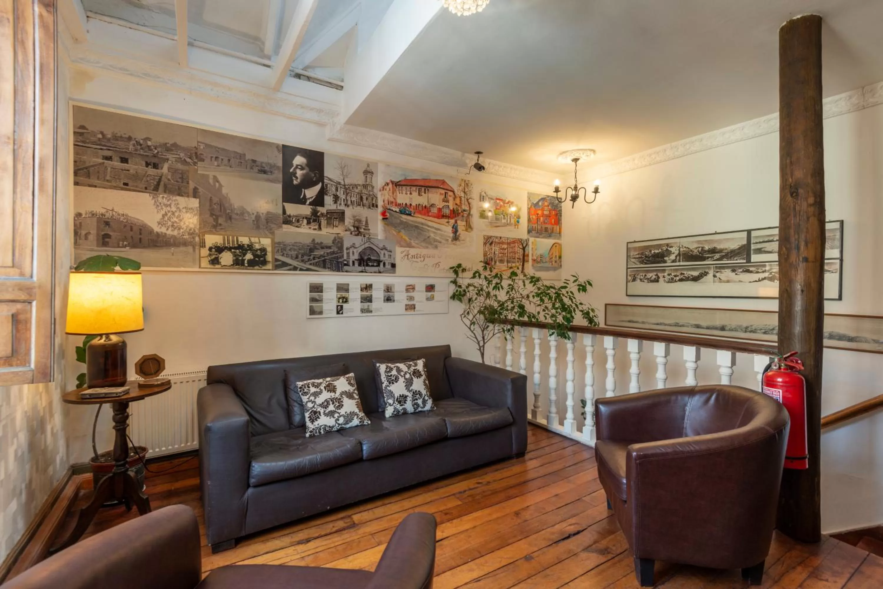 Seating Area in Providencia Bed & Breakfast